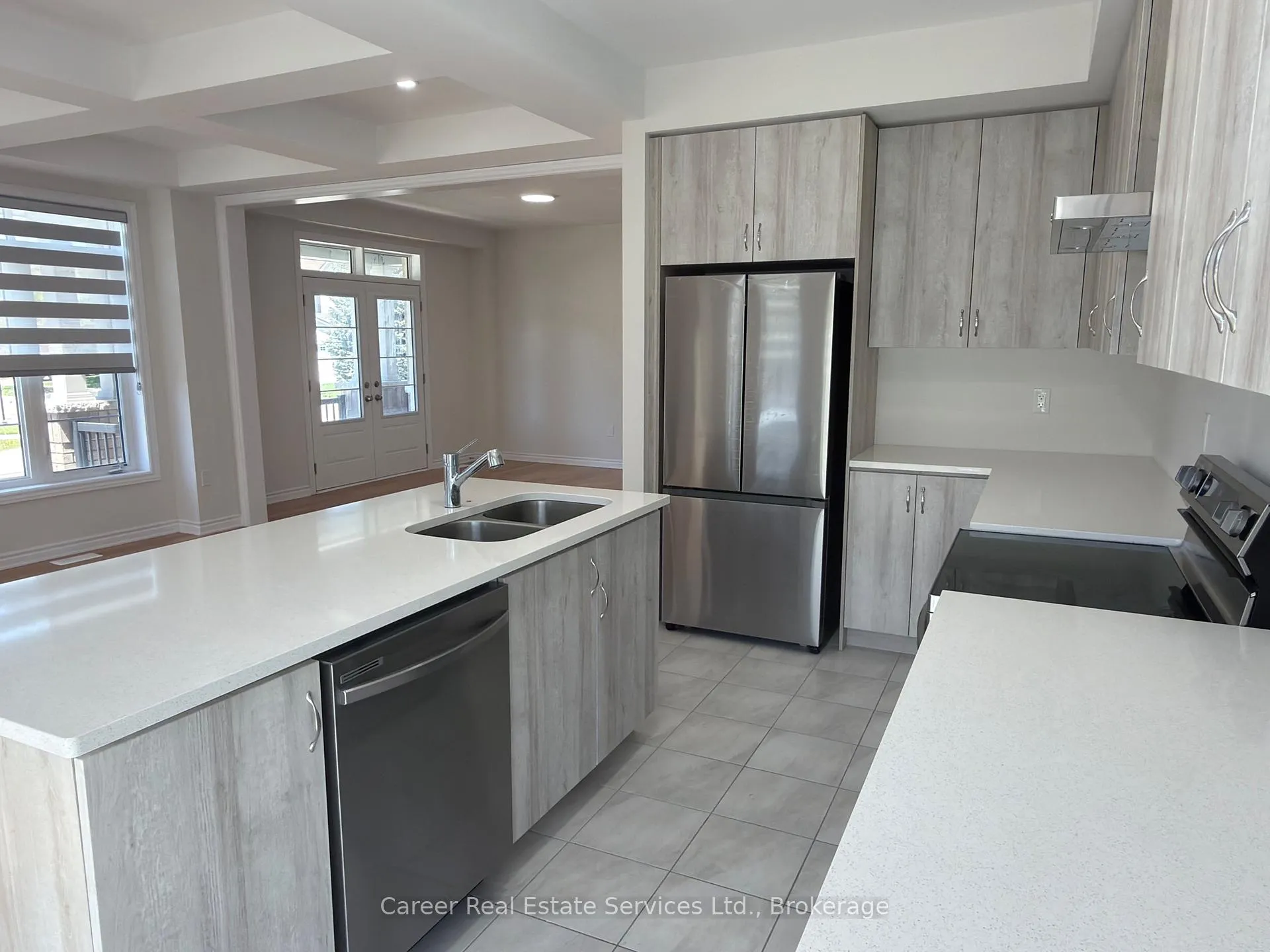 Photo 7 of 1 Waterfront Crescent, Whitby, Port Whitby — HOMEH
