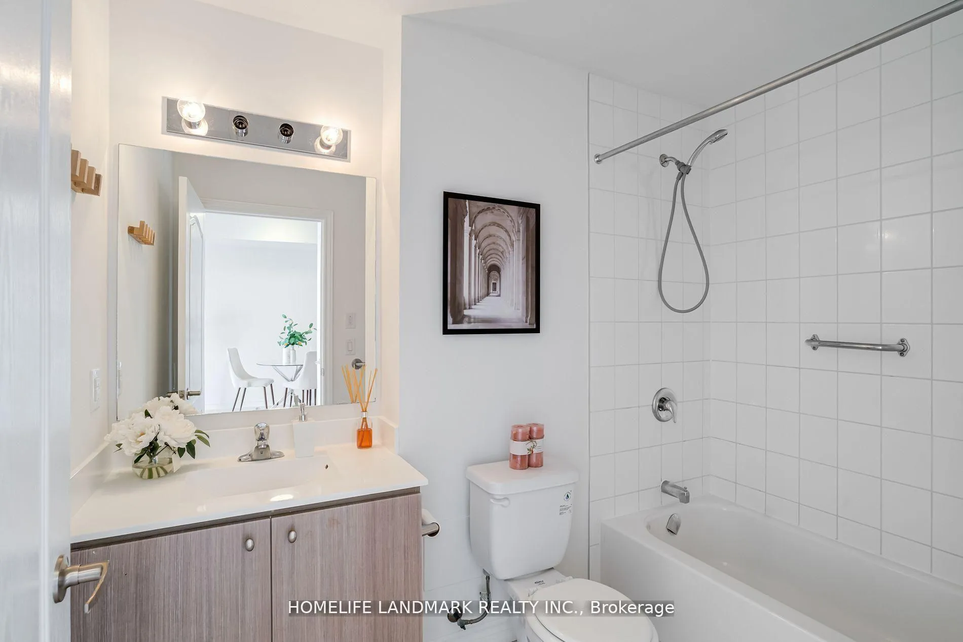 Photo 12 of Unit 921, 8323 Kennedy Road, Markham, Village Green-South Unionville — HOMEH