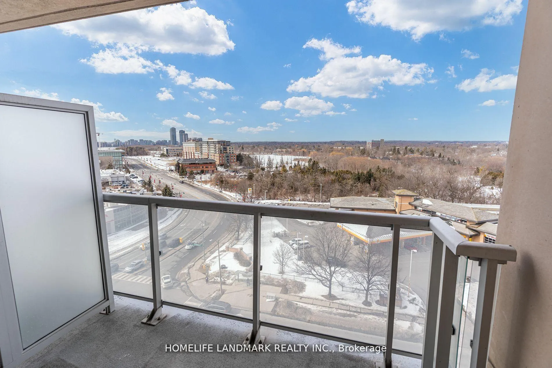Photo 14 of Unit 921, 8323 Kennedy Road, Markham, Village Green-South Unionville — HOMEH