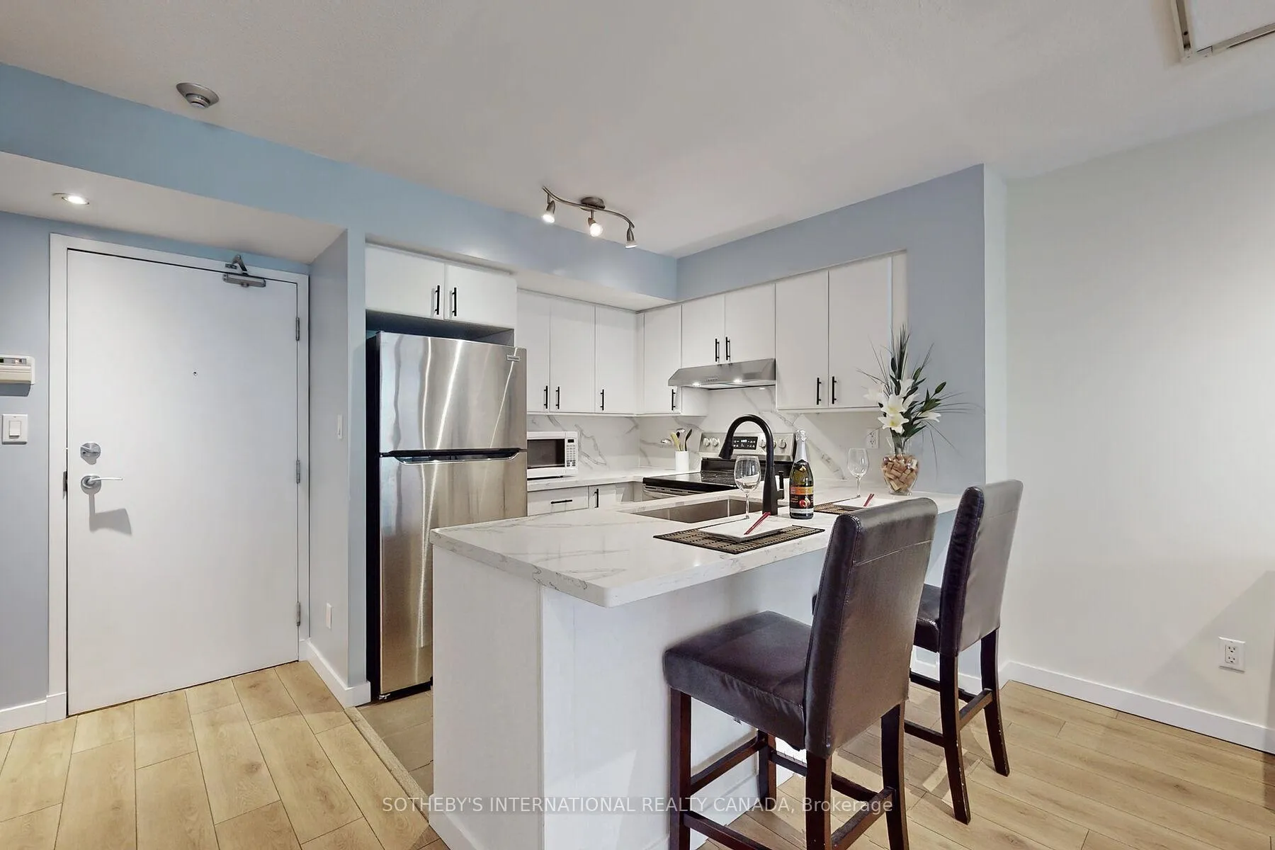 Photo 2 of Unit 410, 230 King Street E, Toronto, Moss Park — HOMEH