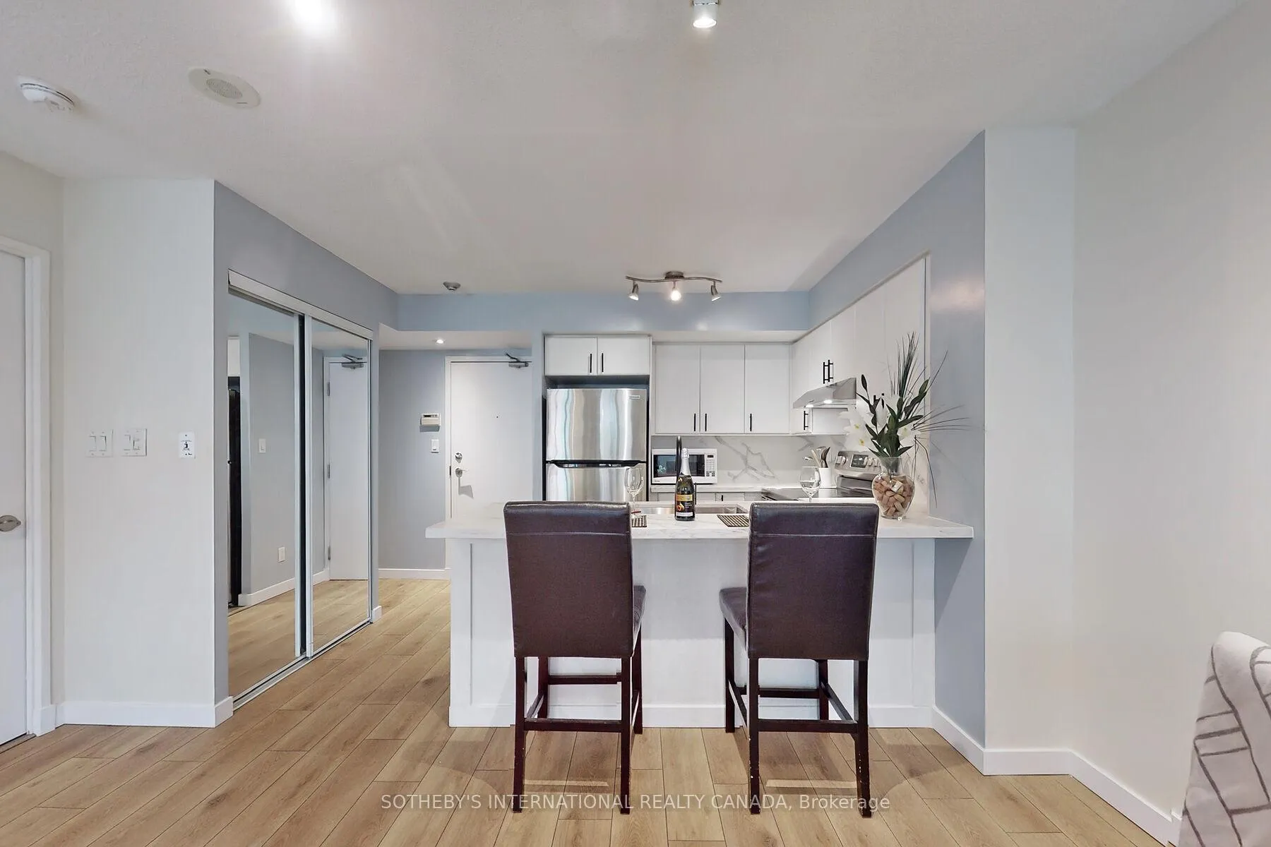 Photo 3 of Unit 410, 230 King Street E, Toronto, Moss Park — HOMEH