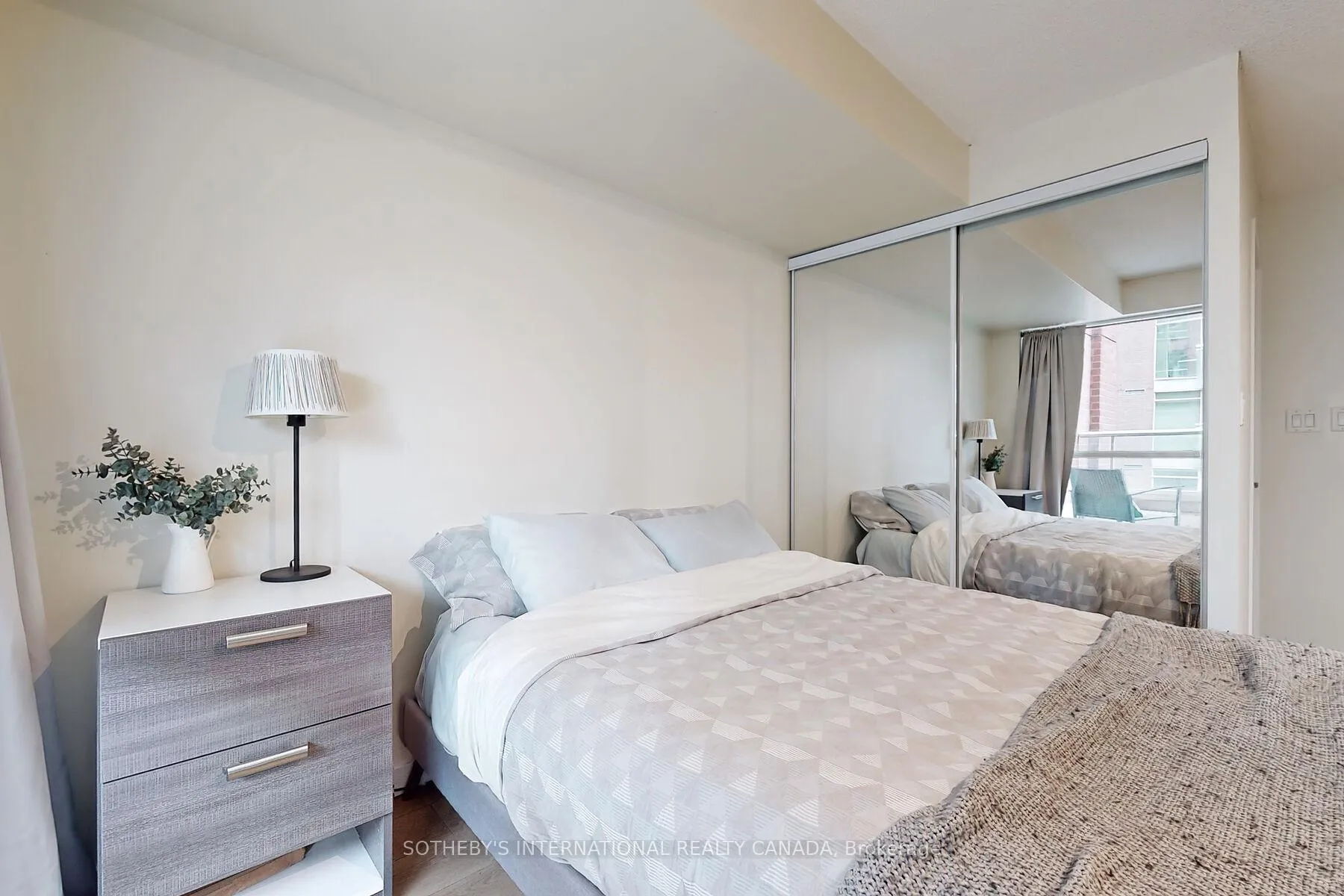 Photo 10 of Unit 410, 230 King Street E, Toronto, Moss Park — HOMEH