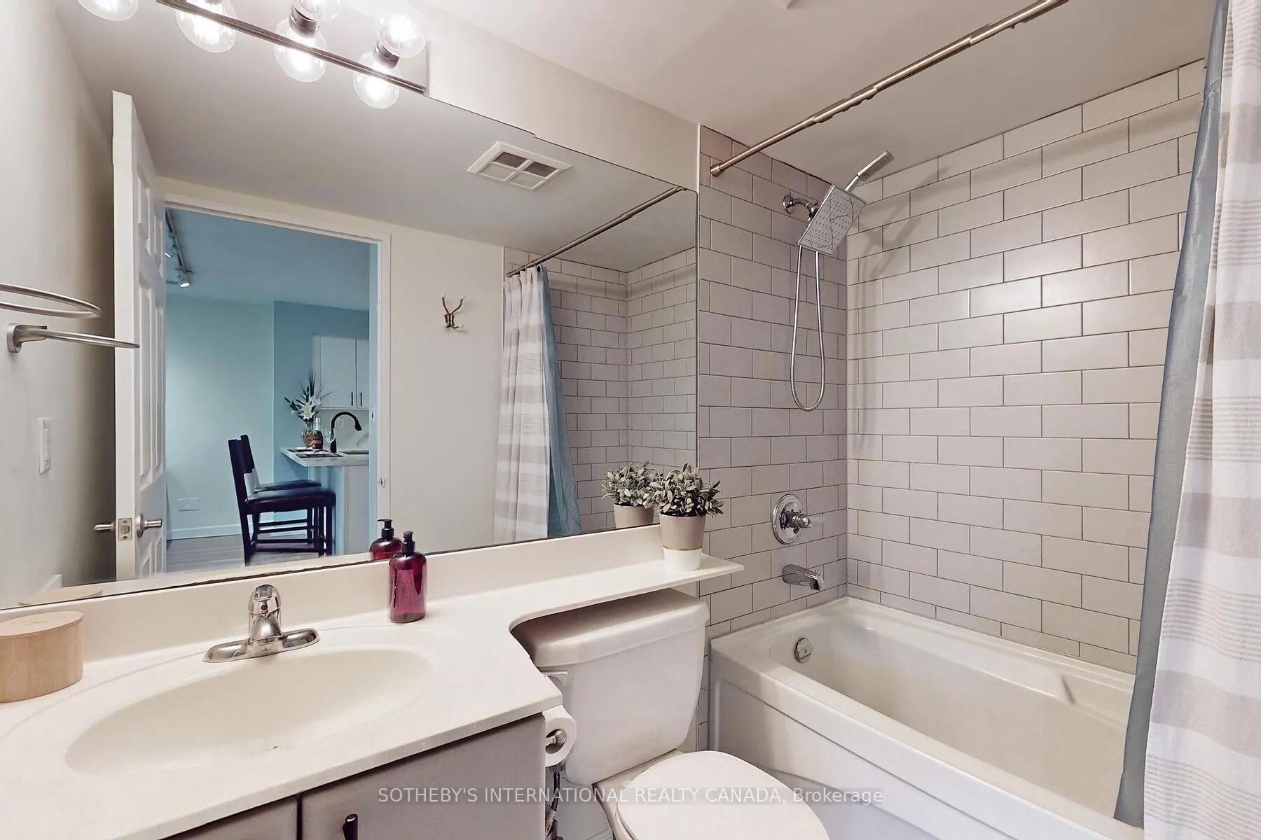 Photo 11 of Unit 410, 230 King Street E, Toronto, Moss Park — HOMEH
