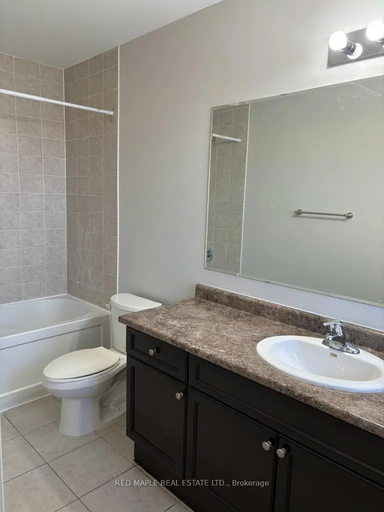 Photo 3 of 3 Vanhorne Close, Brampton, Northwest Brampton — HOMEH