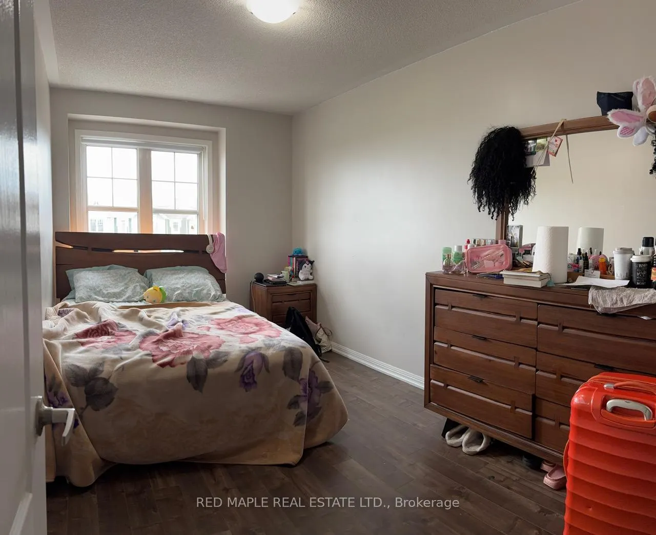 Photo 5 of 3 Vanhorne Close, Brampton, Northwest Brampton — HOMEH