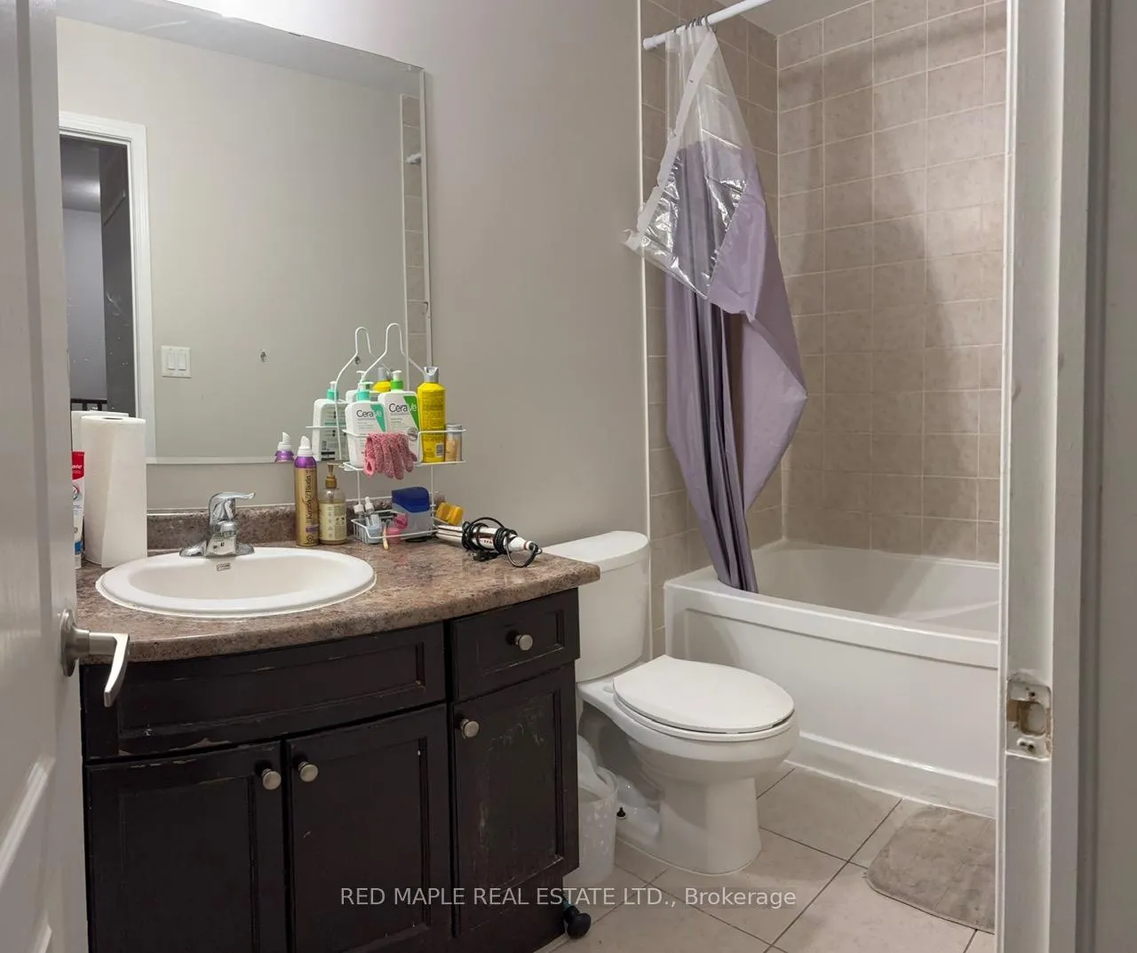 Photo 6 of 3 Vanhorne Close, Brampton, Northwest Brampton — HOMEH