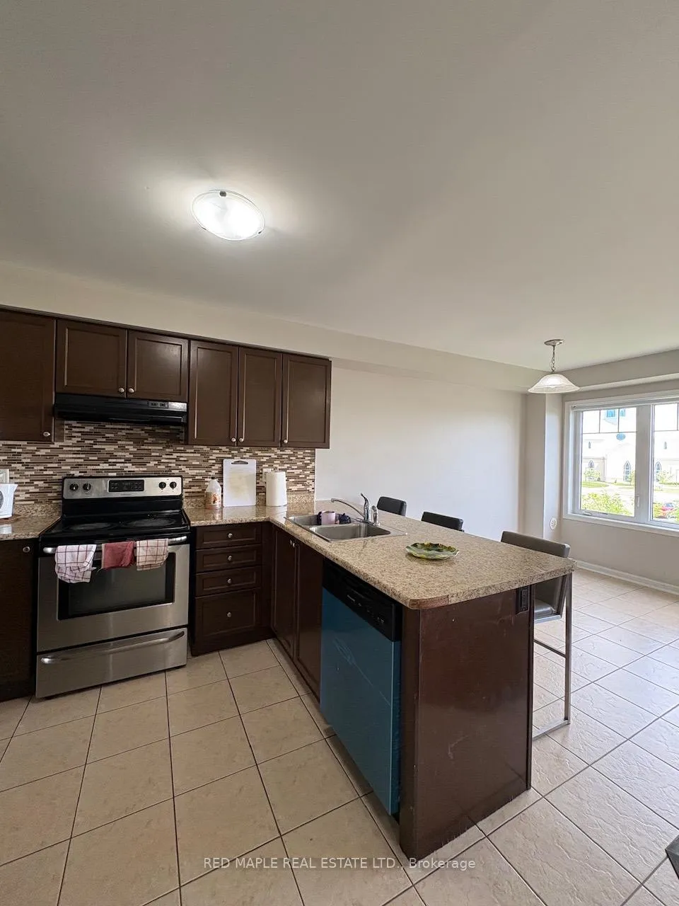 Photo 18 of 3 Vanhorne Close, Brampton, Northwest Brampton — HOMEH