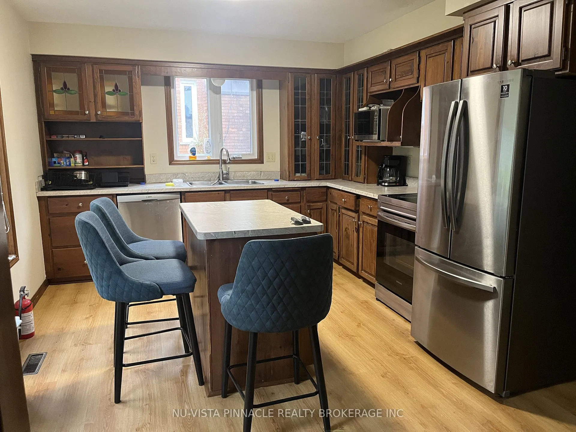 Photo 13 of 101 Castlegrove Boulevard, London, North K — HOMEH