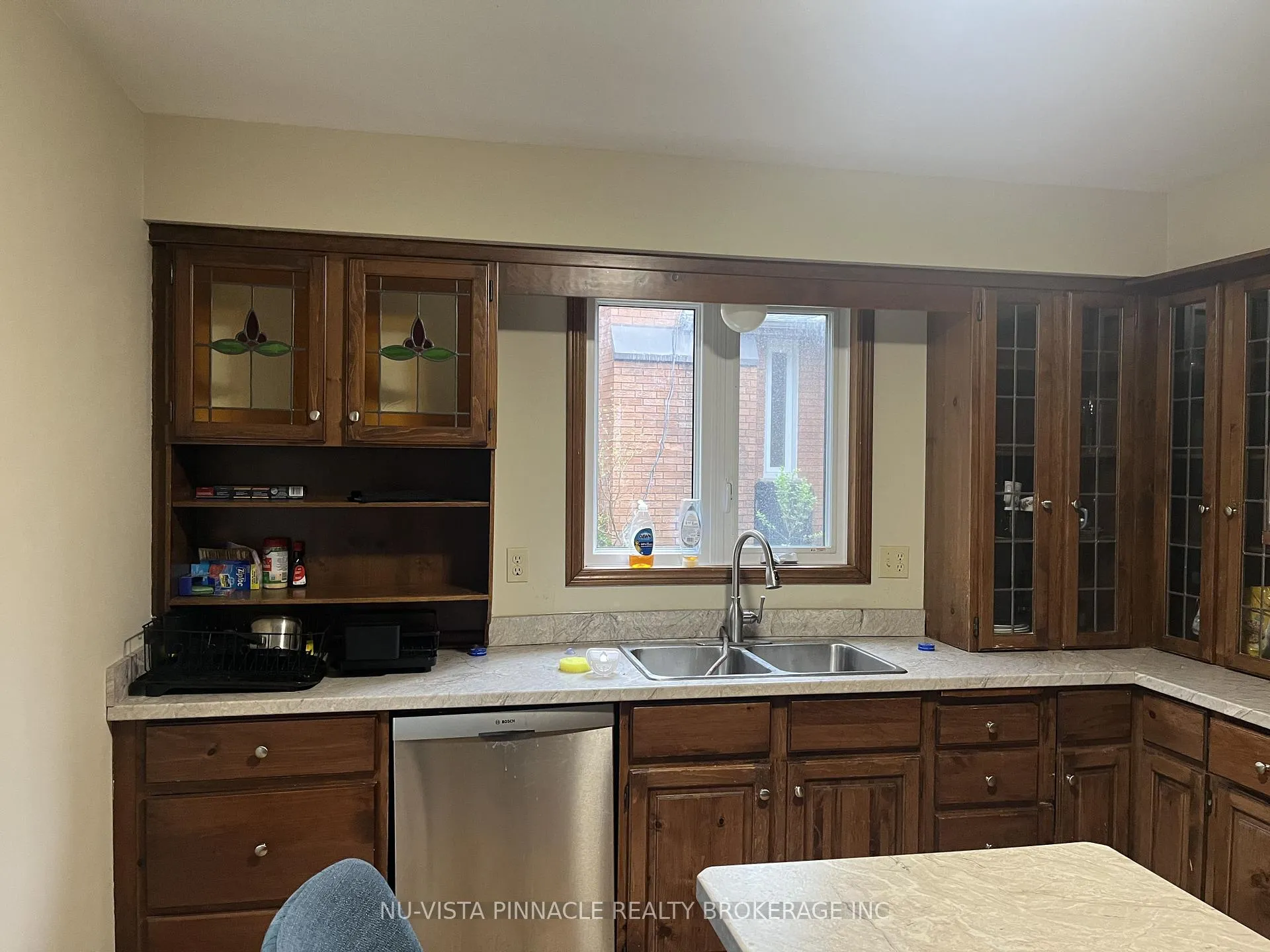 Photo 14 of 101 Castlegrove Boulevard, London, North K — HOMEH