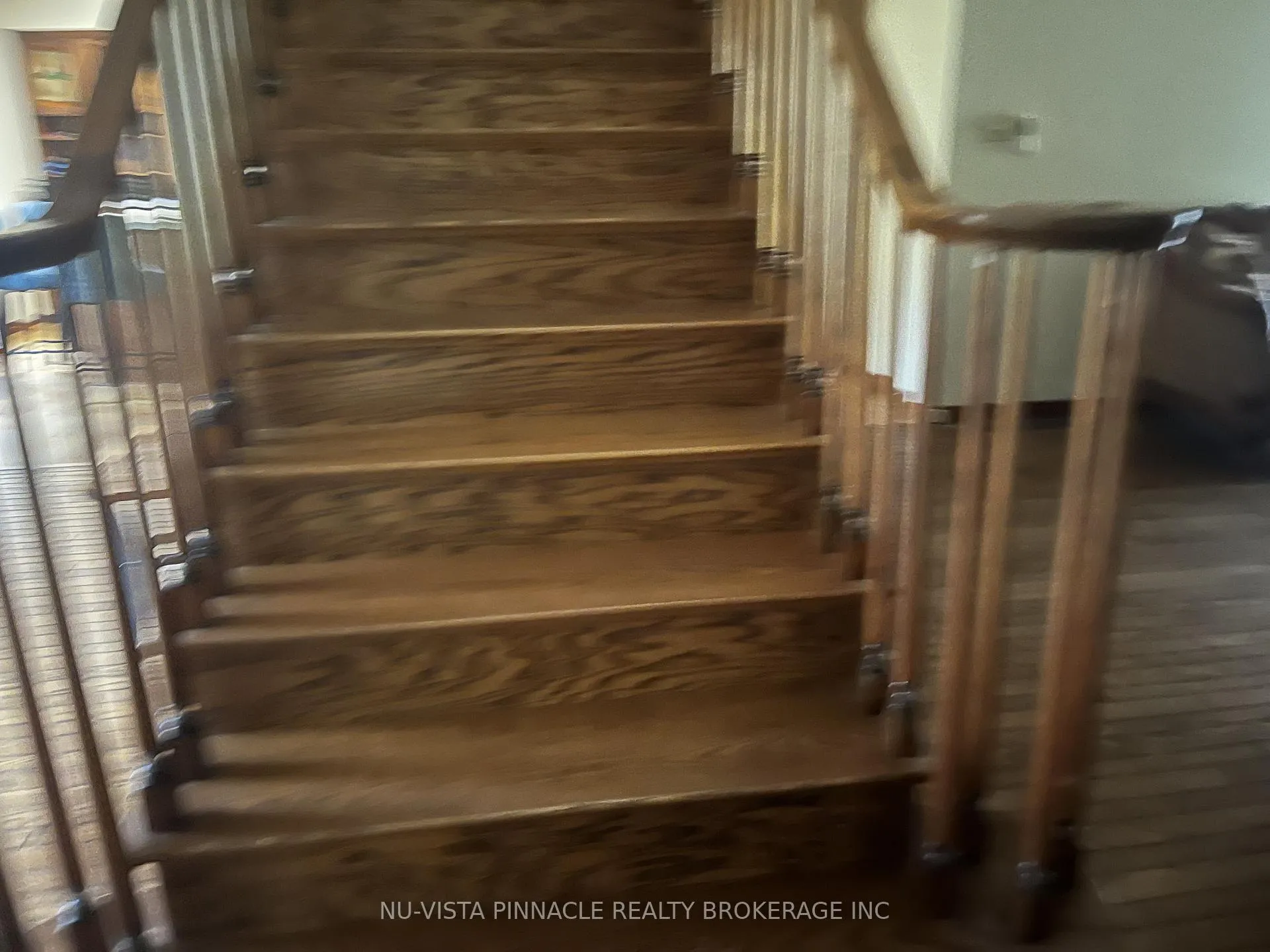 Photo 18 of 101 Castlegrove Boulevard, London, North K — HOMEH