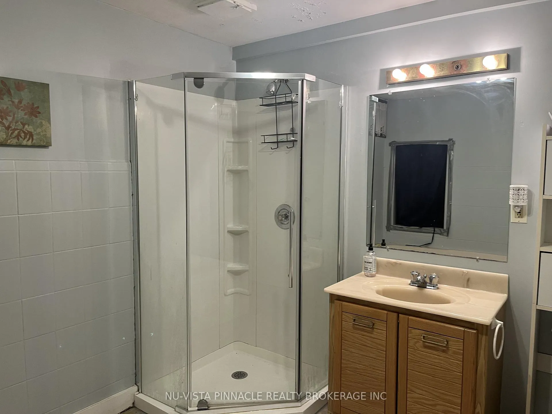 Photo 24 of 101 Castlegrove Boulevard, London, North K — HOMEH