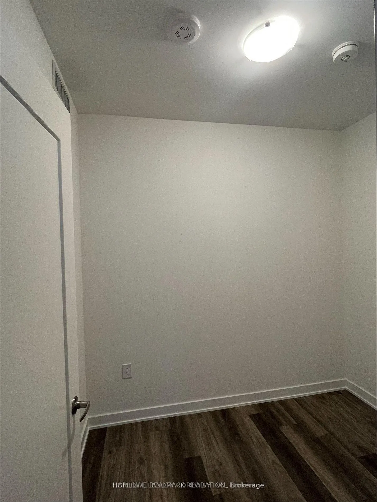 Photo 5 of Unit 832, 60 Princess Street, Toronto, Waterfront Communities — HOMEH
