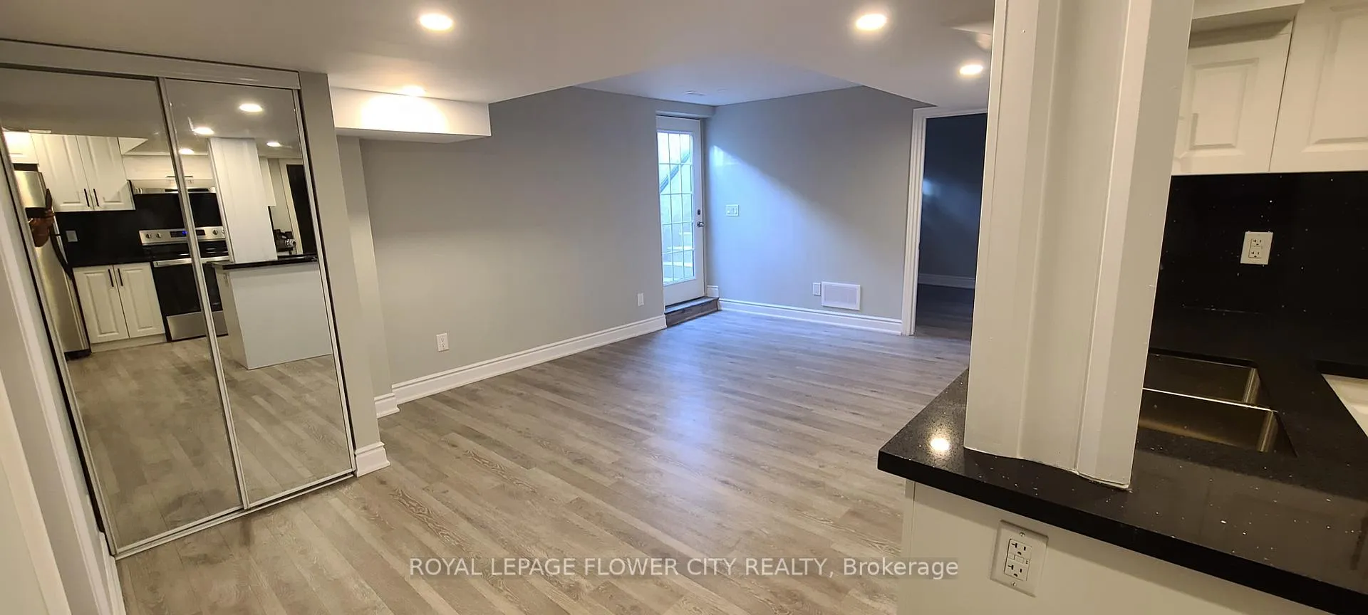 Photo 1 of 13 Tideland Drive, Brampton, Fletcher's Meadow — HOMEH