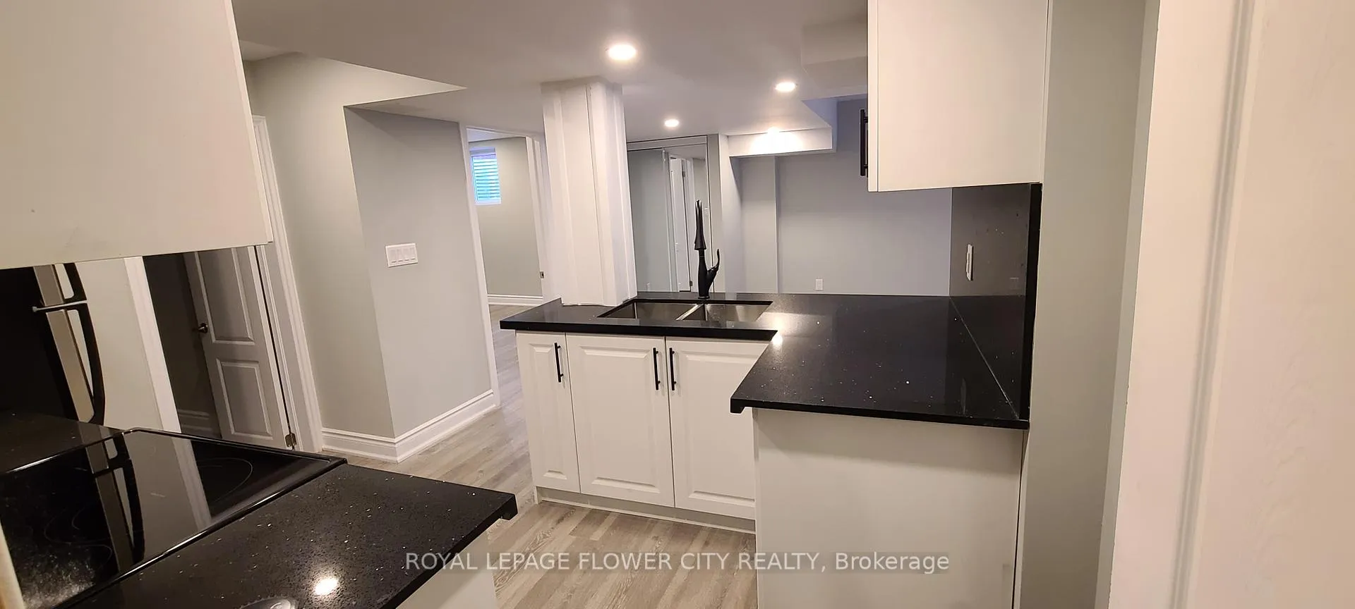 Photo 6 of 13 Tideland Drive, Brampton, Fletcher's Meadow — HOMEH