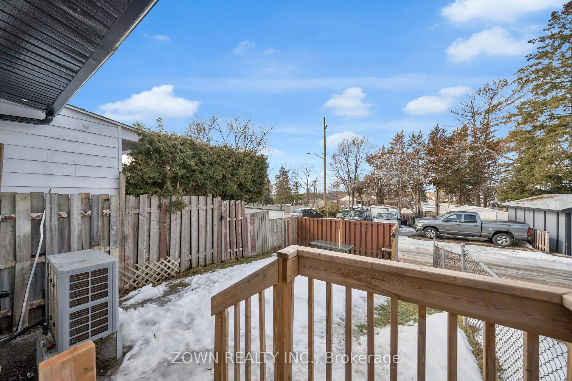 Photo 18 of 8312 Kipling Avenue, Vaughan, West Woodbridge — HOMEH