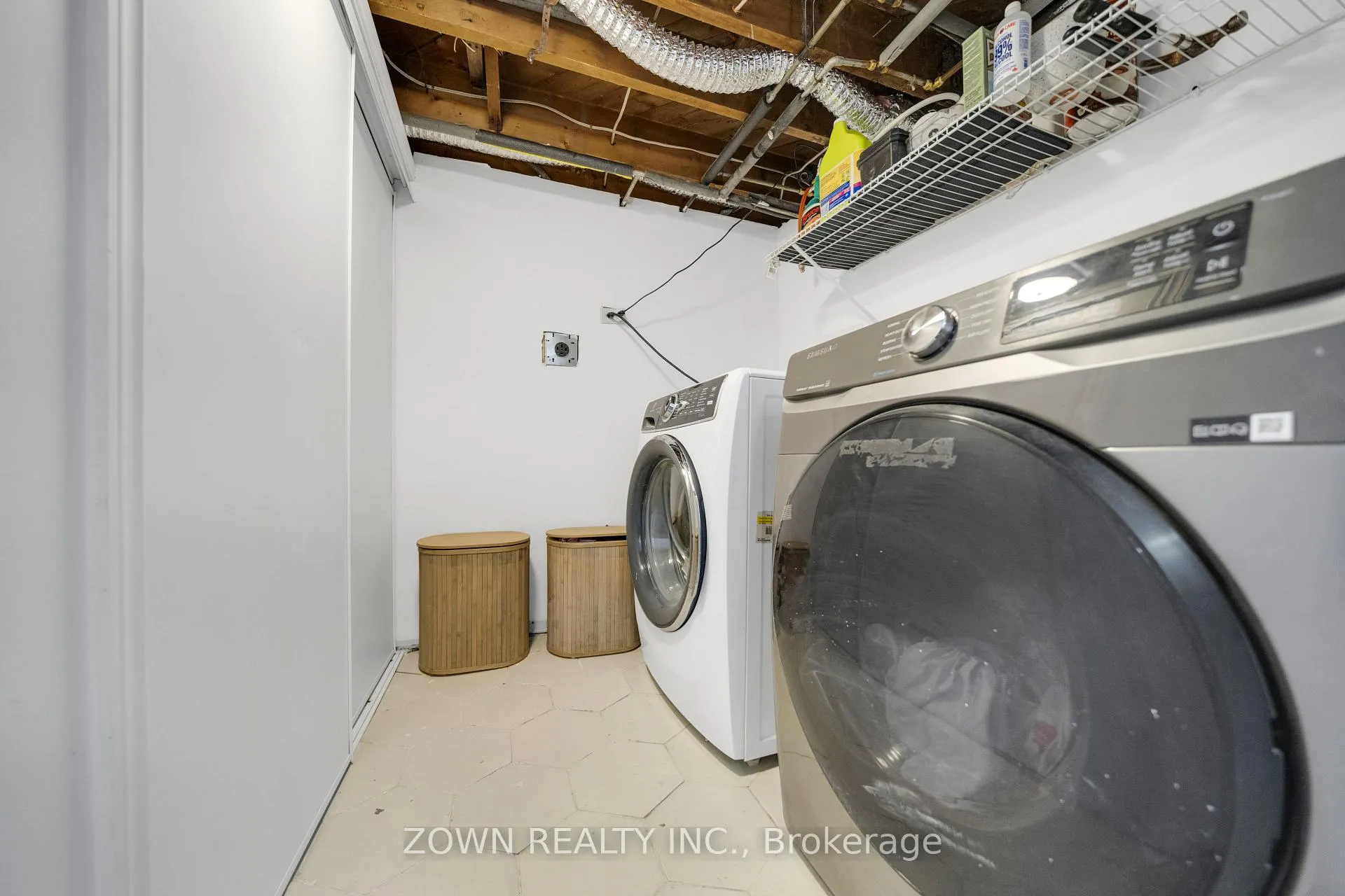 Photo 37 of 8312 Kipling Avenue, Vaughan, West Woodbridge — HOMEH