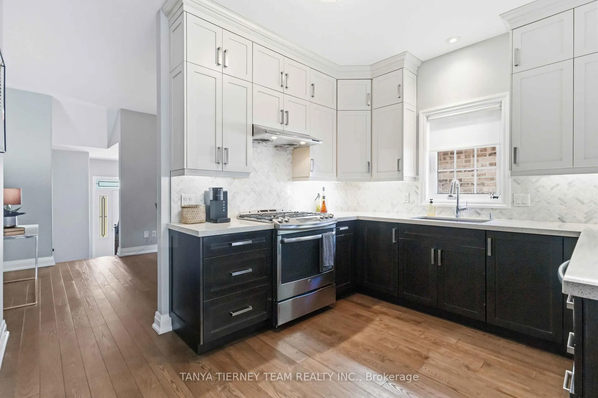 Photo 17 of 37 Nathan Avenue, Whitby, Brooklin — HOMEH
