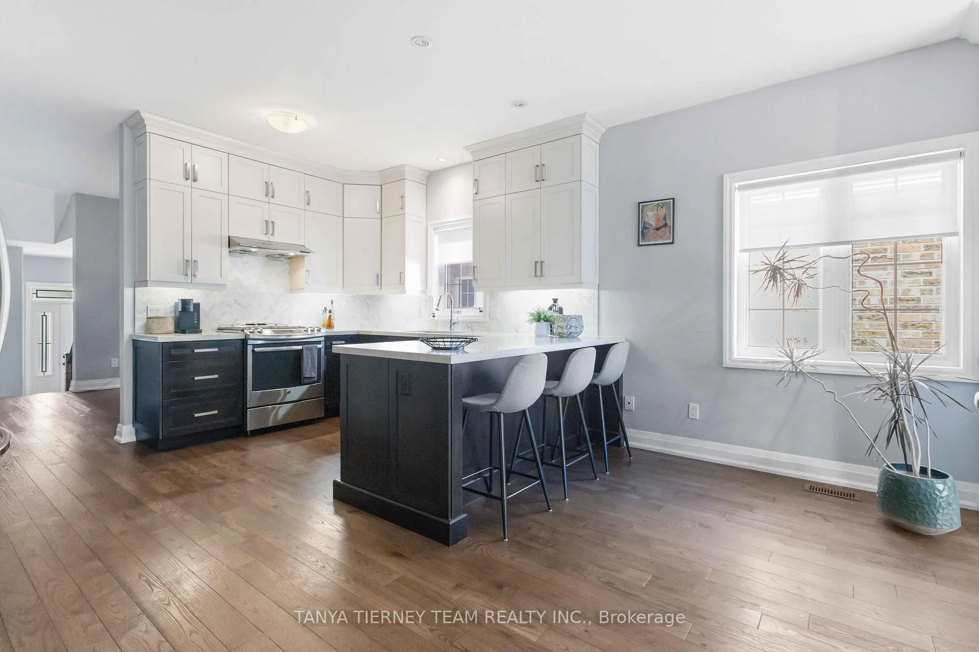 Photo 18 of 37 Nathan Avenue, Whitby, Brooklin — HOMEH
