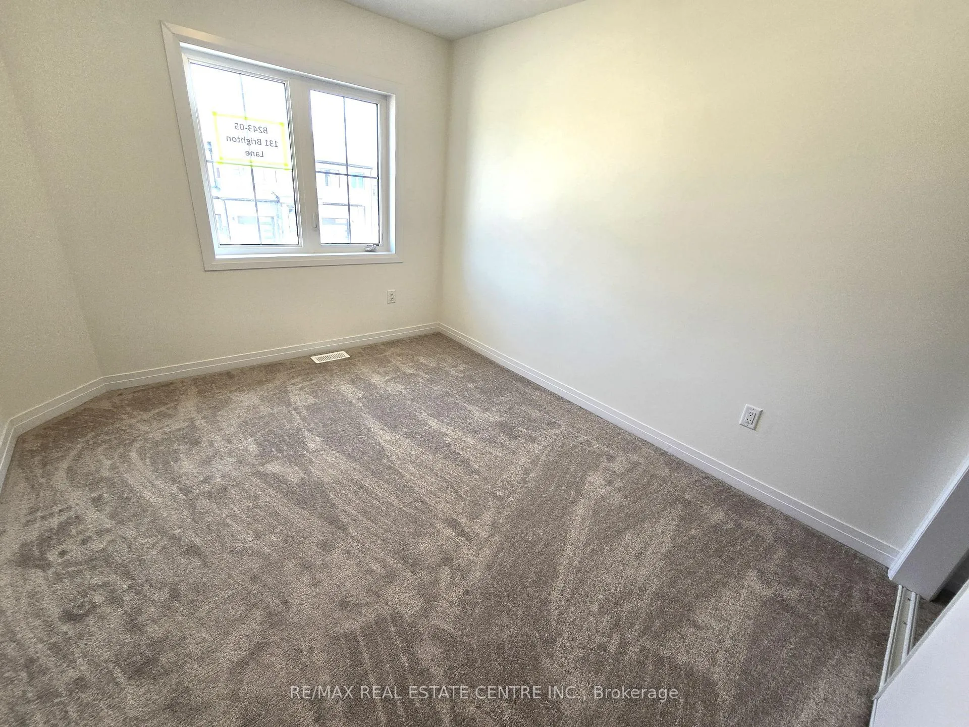 Photo 13 of 131 Brighton Lane, Thorold, Rolling Meadows — HOMEH