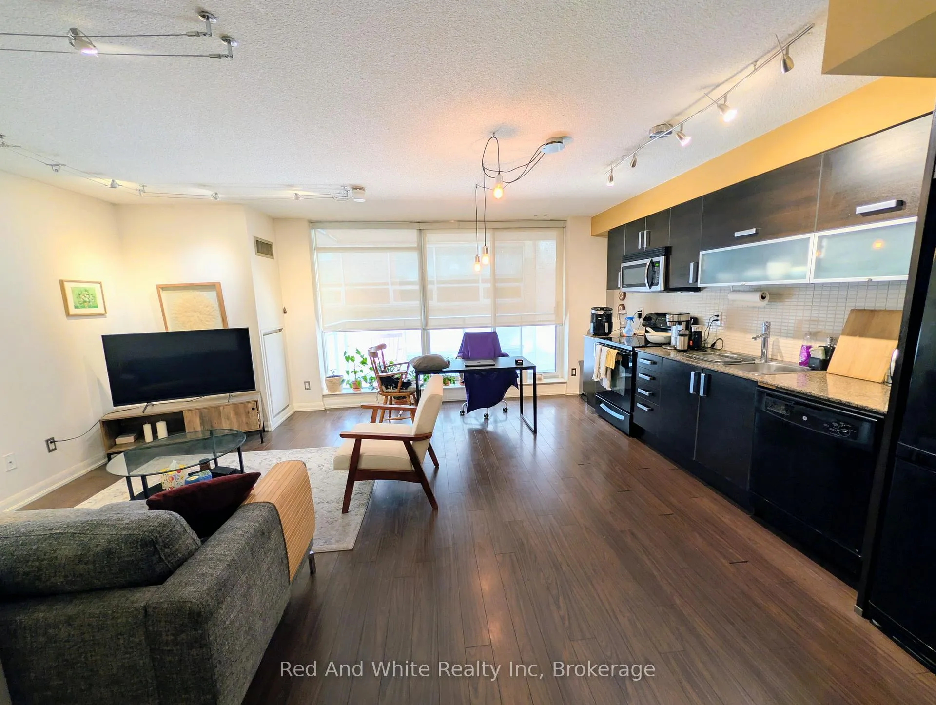 Photo 3 of Unit 401, 205 Frederick Street, Toronto, Moss Park — HOMEH