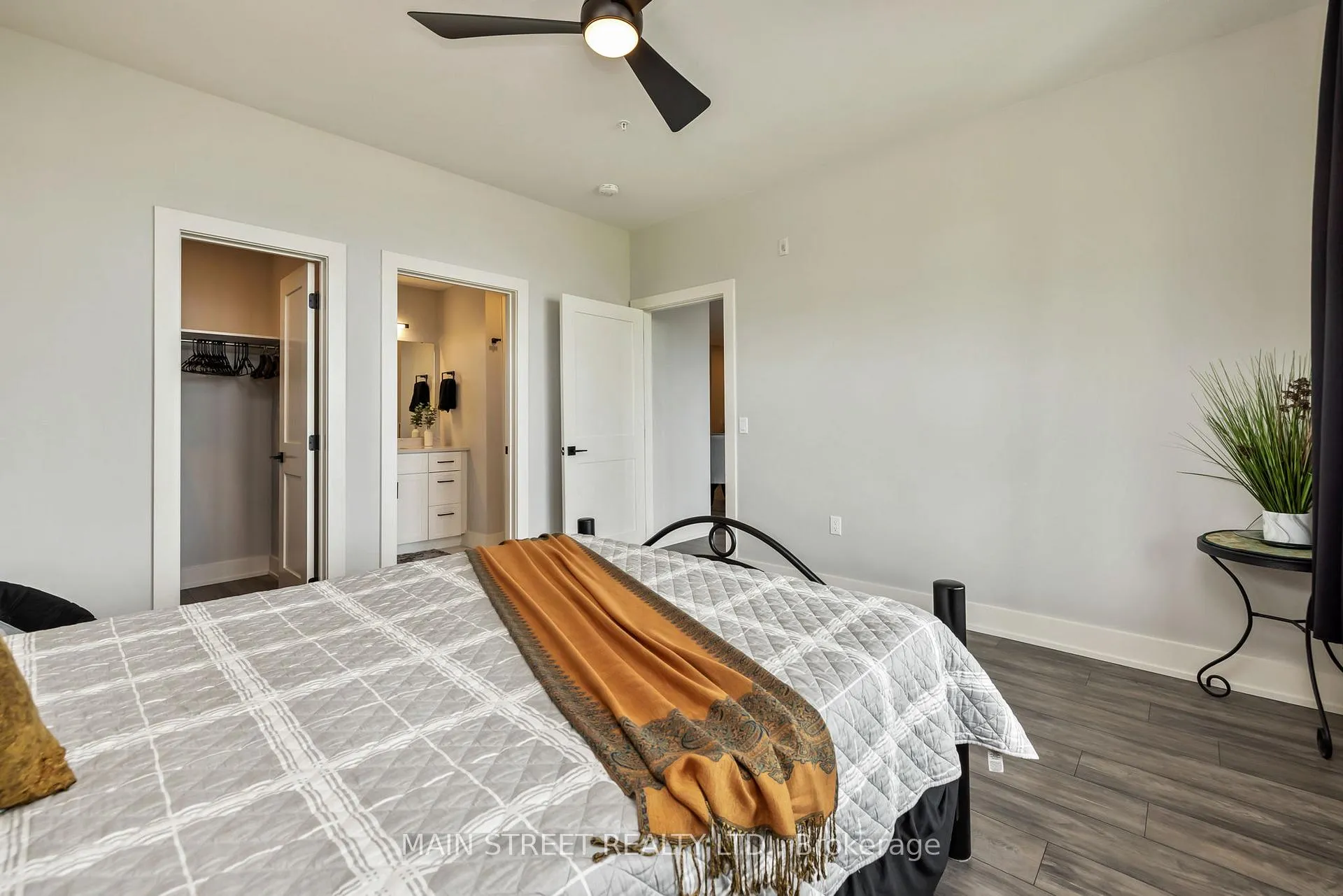 Photo 18 of Unit 203, 20 Salt Dock Road, Parry Sound — HOMEH