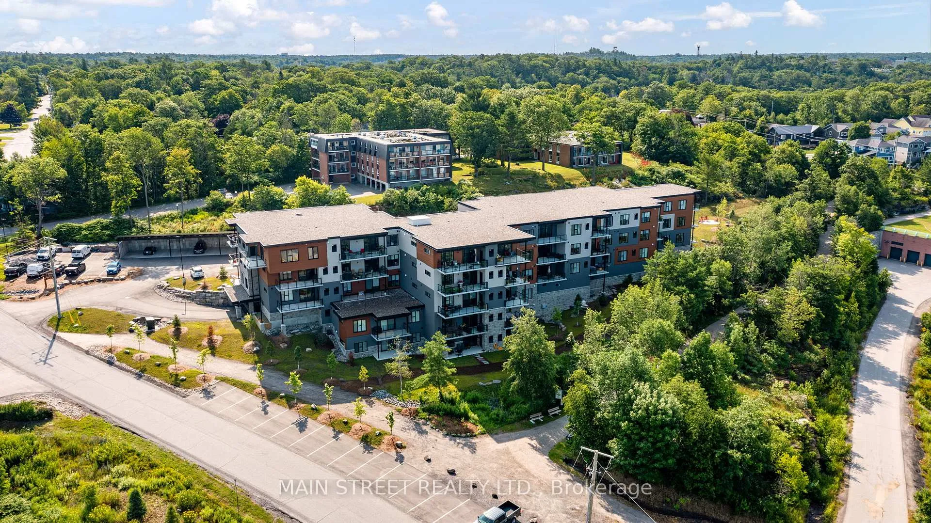 Photo 35 of Unit 203, 20 Salt Dock Road, Parry Sound — HOMEH