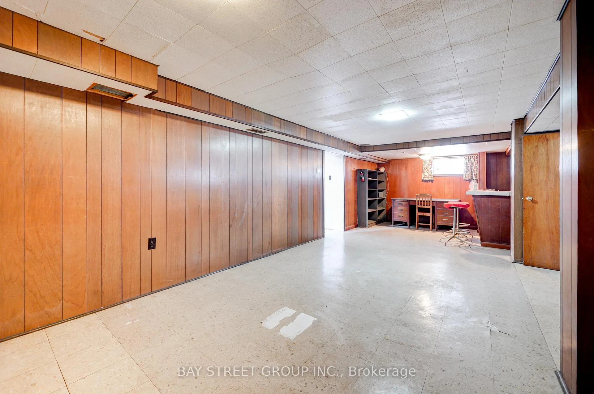 Photo 30 of 26 Benway Drive, Etobicoke, Rexdale-Kipling — HOMEH
