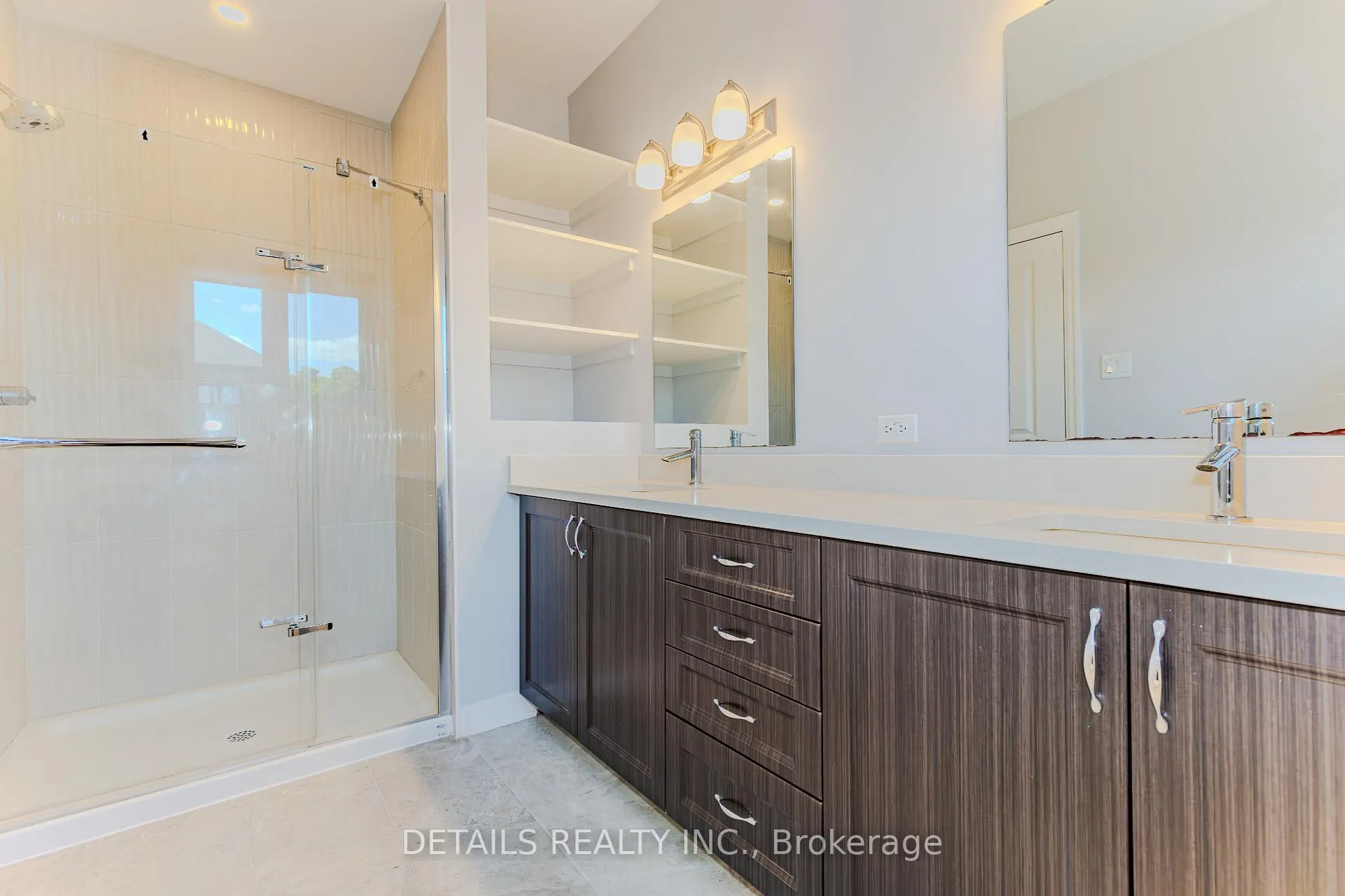 Photo 19 of 276 Avro Circle, Ottawa, CFB Rockcliffe and Area — HOMEH