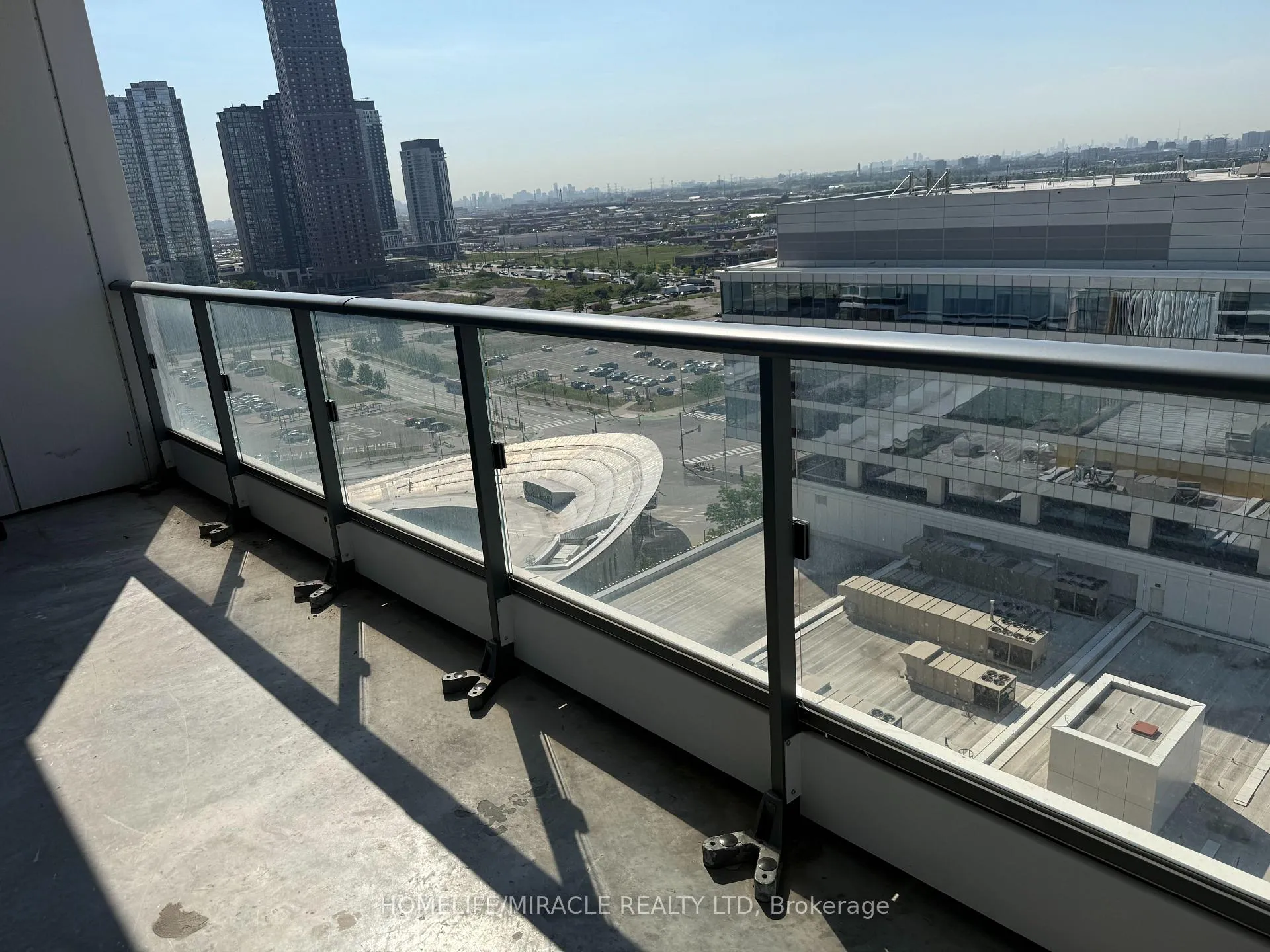 Photo 8 of Unit 1809, 5 Buttermill Avenue, Vaughan, Vaughan Corporate Centre — HOMEH