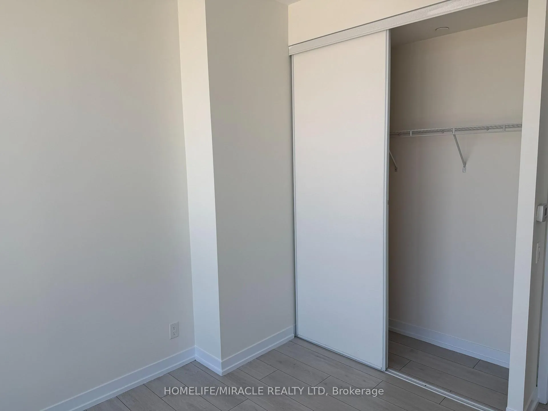 Photo 12 of Unit 1809, 5 Buttermill Avenue, Vaughan, Vaughan Corporate Centre — HOMEH