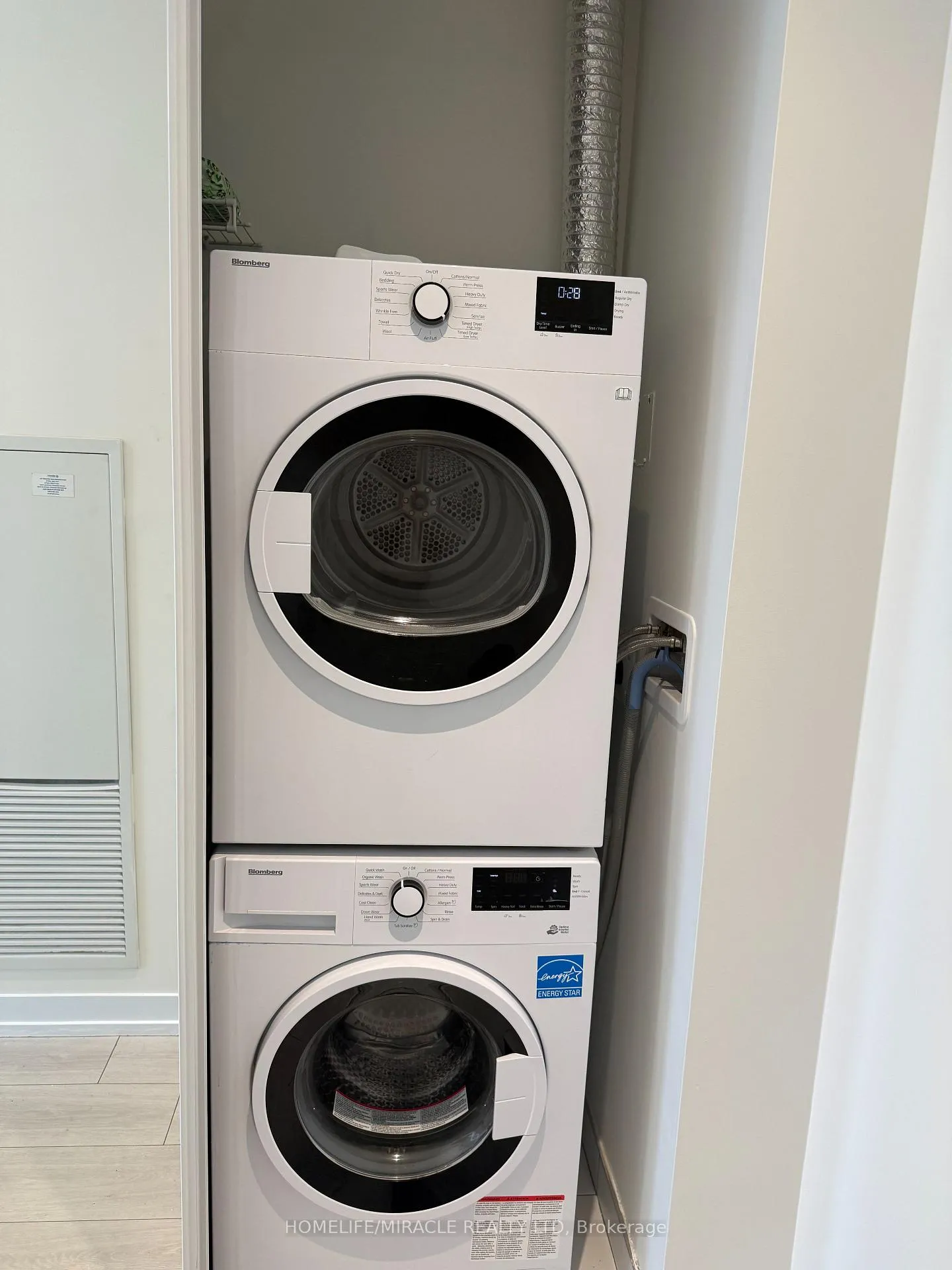 Photo 14 of Unit 1809, 5 Buttermill Avenue, Vaughan, Vaughan Corporate Centre — HOMEH
