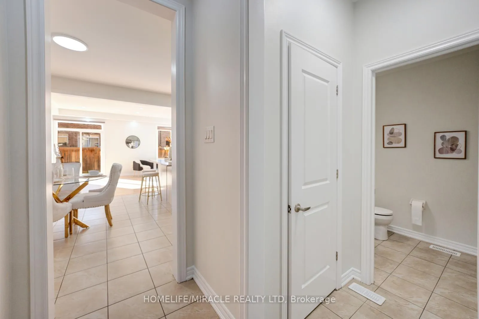 Photo 7 of 40 Swanton Road, Brampton, Credit Valley — HOMEH