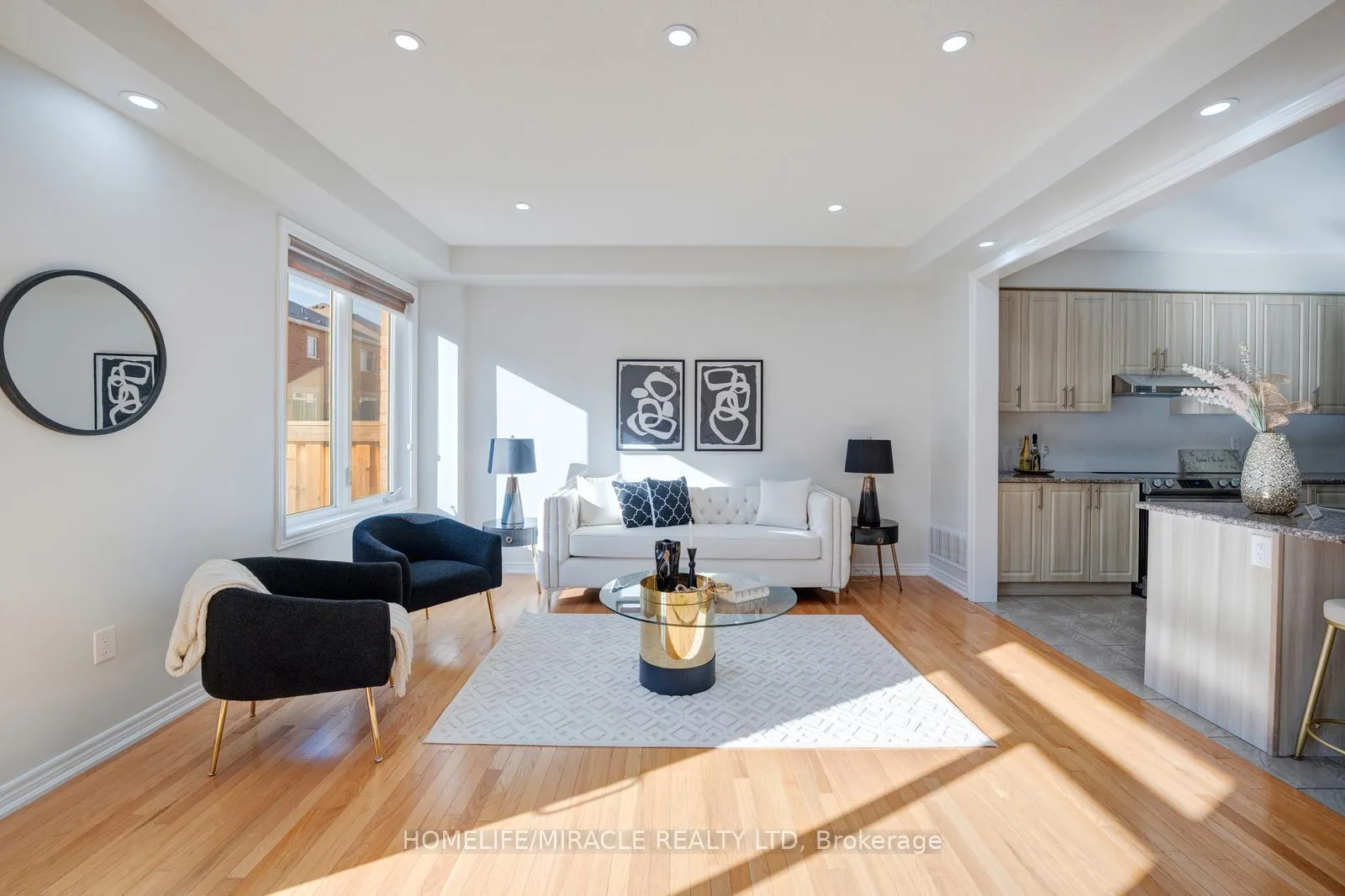 Photo 17 of 40 Swanton Road, Brampton, Credit Valley — HOMEH
