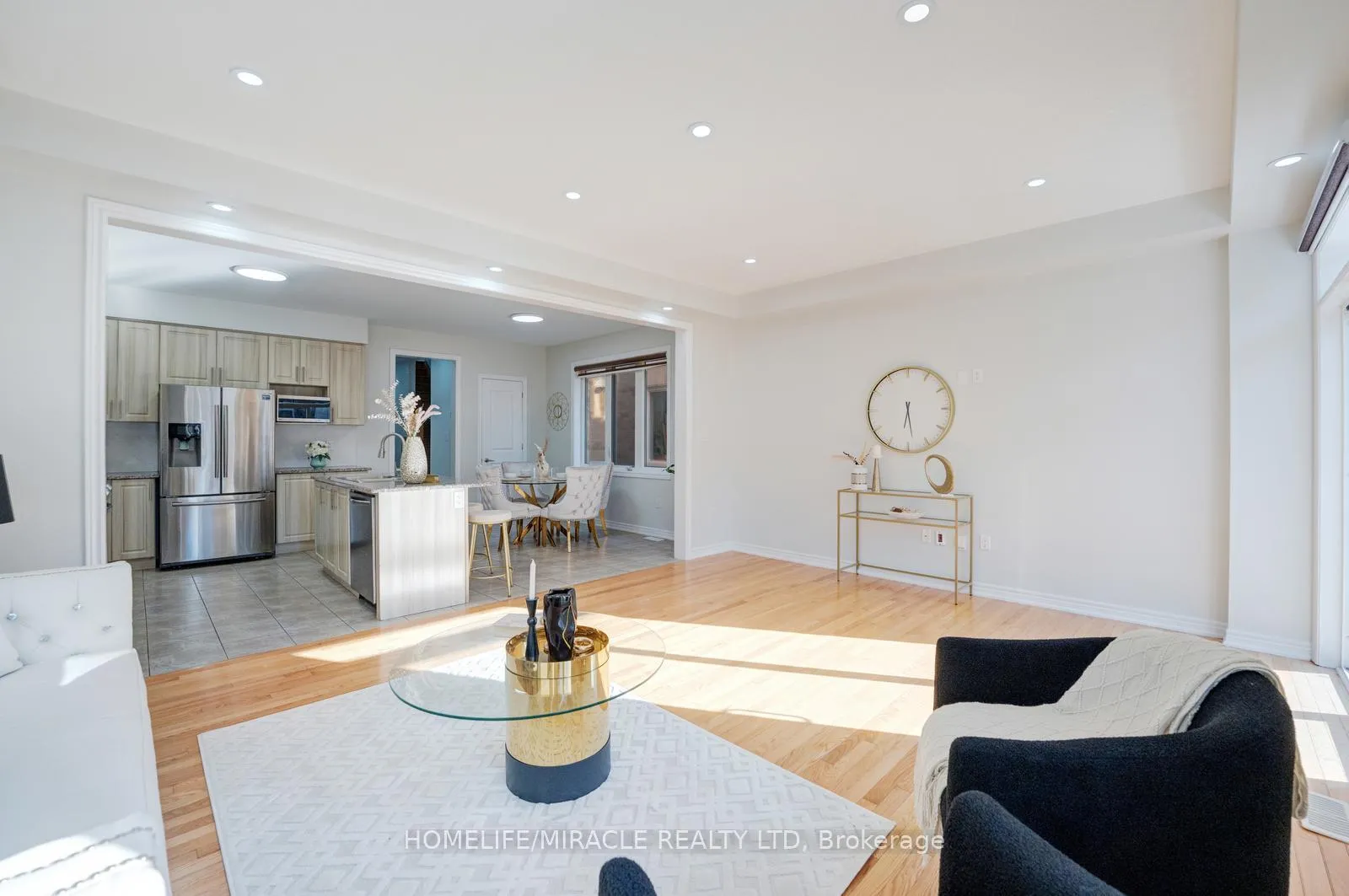 Photo 20 of 40 Swanton Road, Brampton, Credit Valley — HOMEH