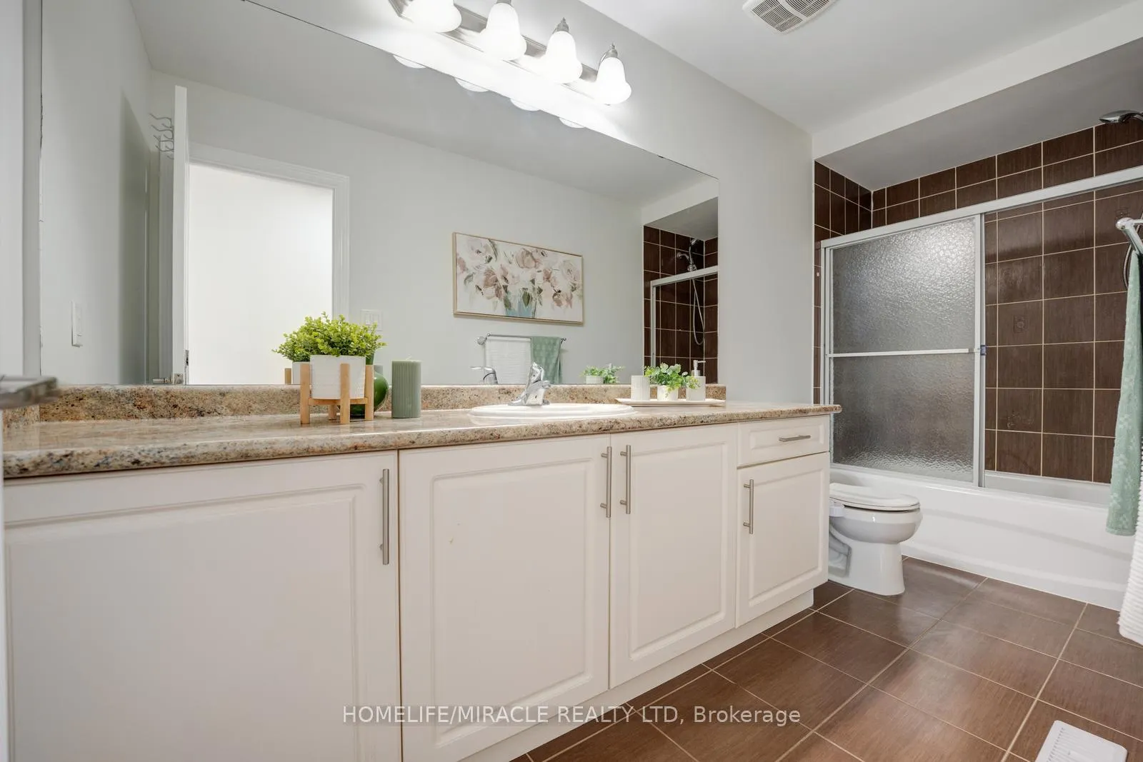 Photo 30 of 40 Swanton Road, Brampton, Credit Valley — HOMEH
