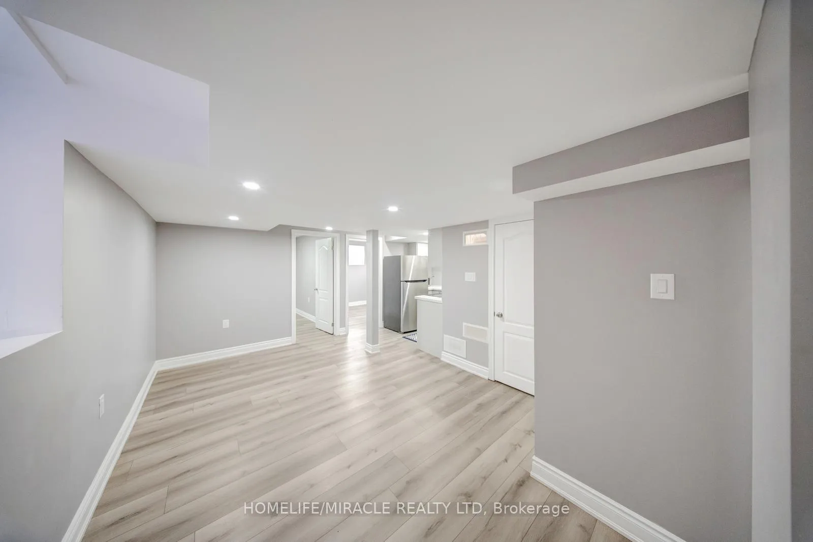 Photo 34 of 40 Swanton Road, Brampton, Credit Valley — HOMEH