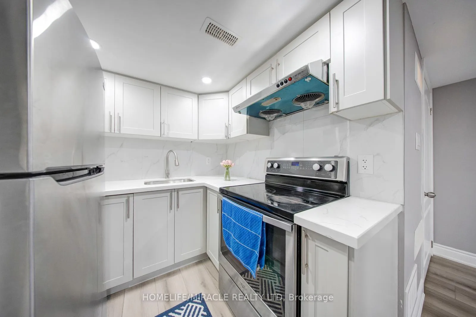Photo 38 of 40 Swanton Road, Brampton, Credit Valley — HOMEH