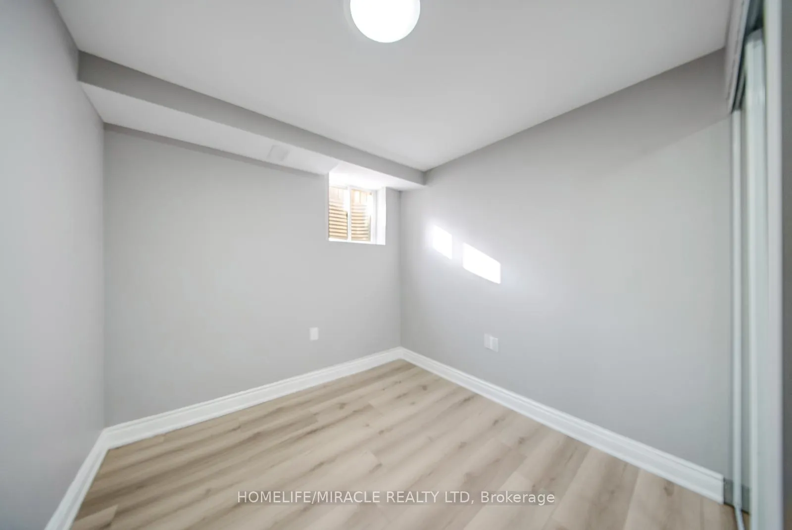 Photo 40 of 40 Swanton Road, Brampton, Credit Valley — HOMEH