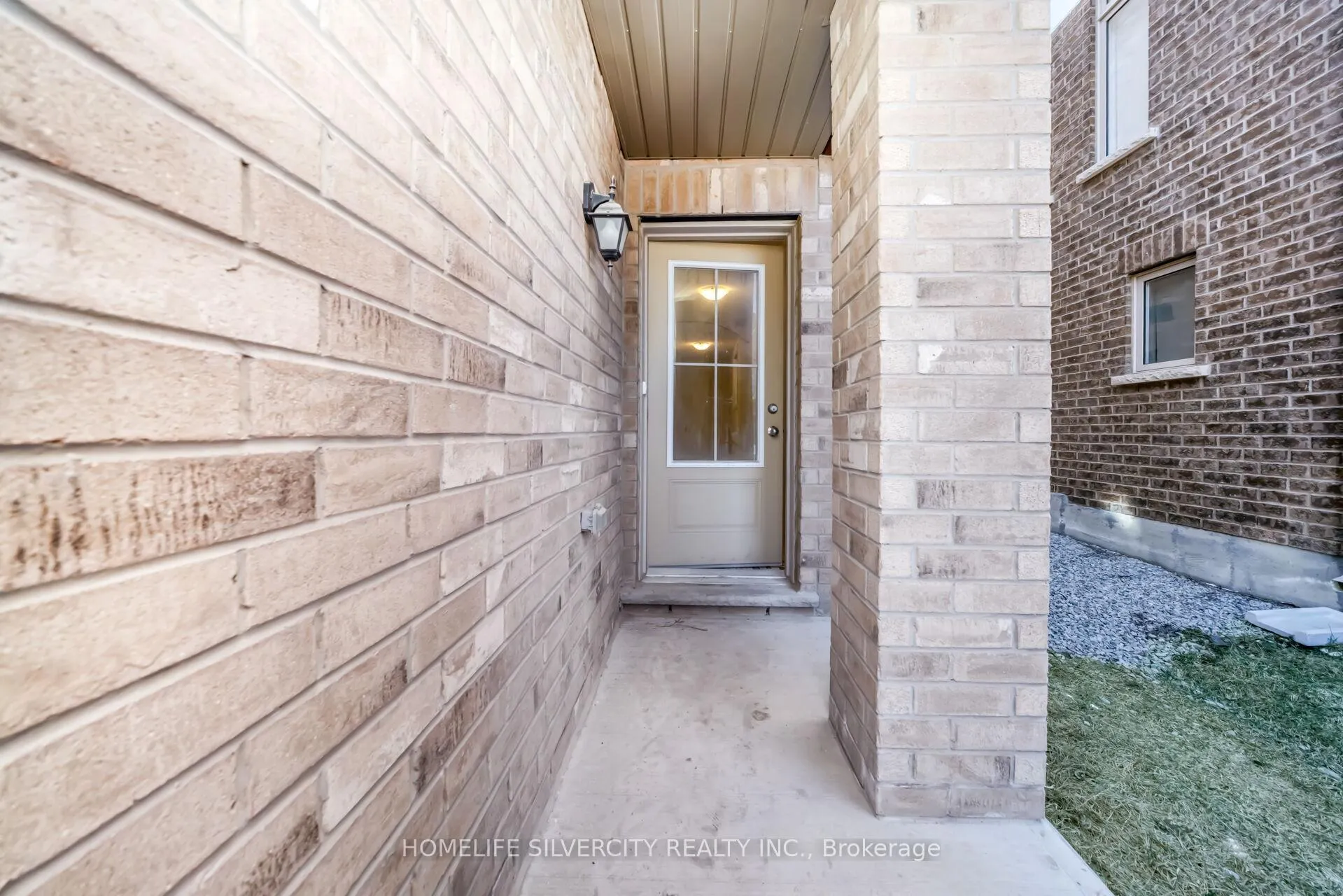 Photo 42 of 357 Inspire Boulevard, Brampton, Sandringham-Wellington North — HOMEH