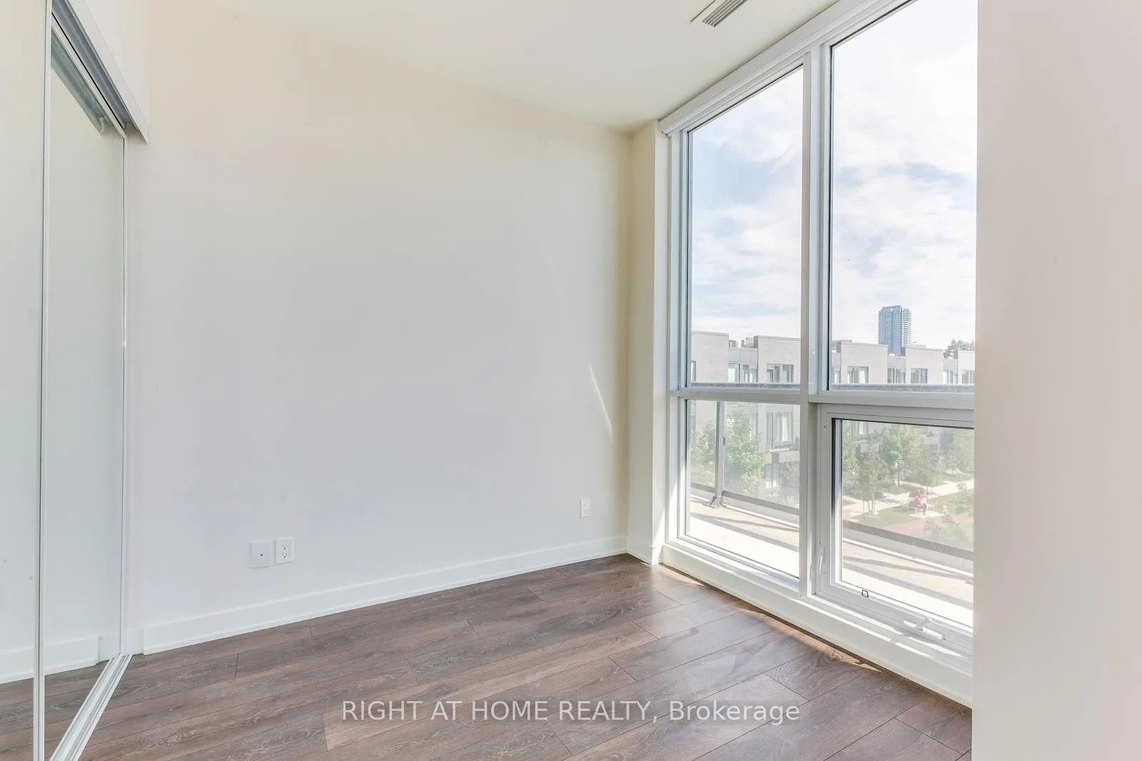 Photo 13 of Unit 308, 2 Sonic Way, Toronto, Flemingdon Park — HOMEH