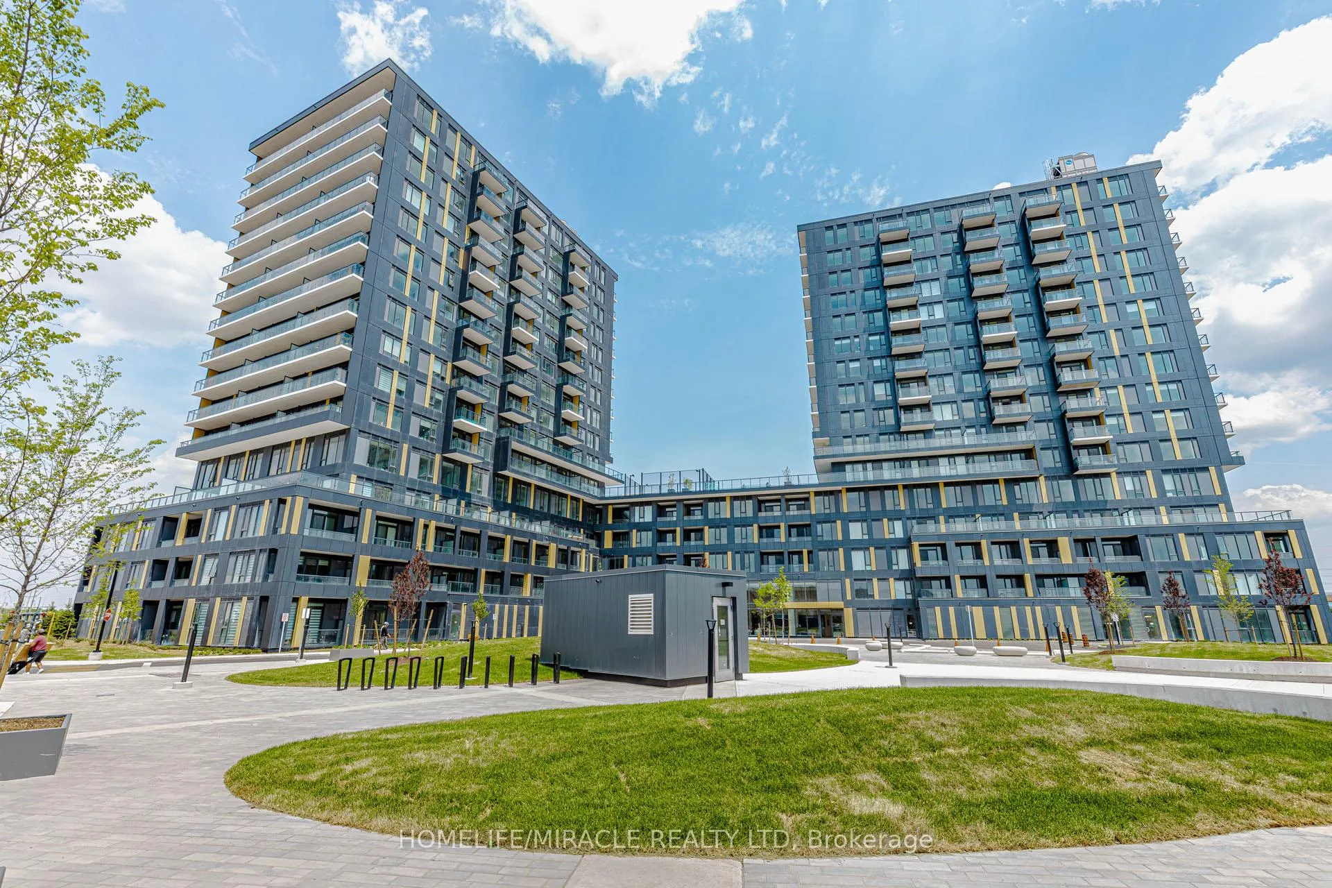 Front of Unit 515, 4878 Powers Common