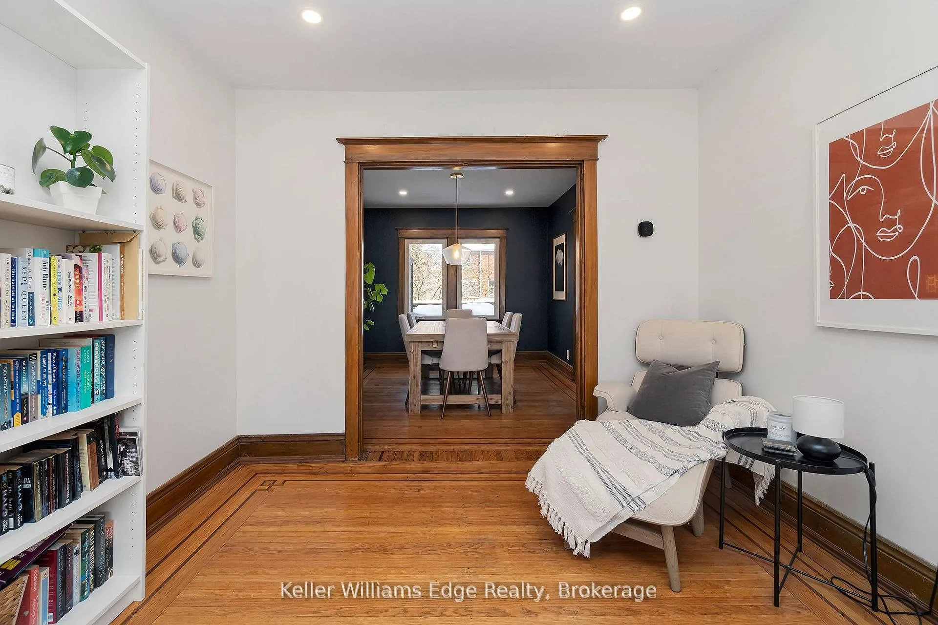 Photo 8 of 37 Wexford Avenue S, Hamilton, Delta — HOMEH