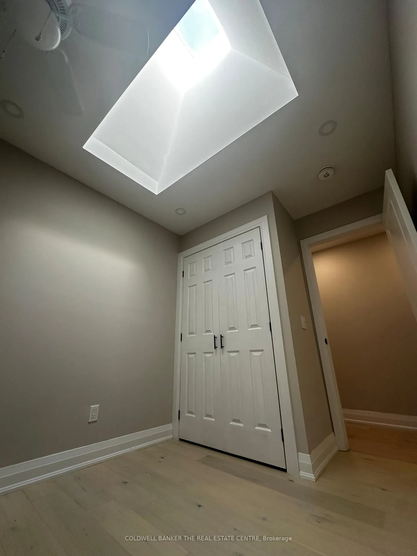 Photo 28 of Unit MAIN, 26 Gerry Henry Lane, Clarington, Courtice — HOMEH