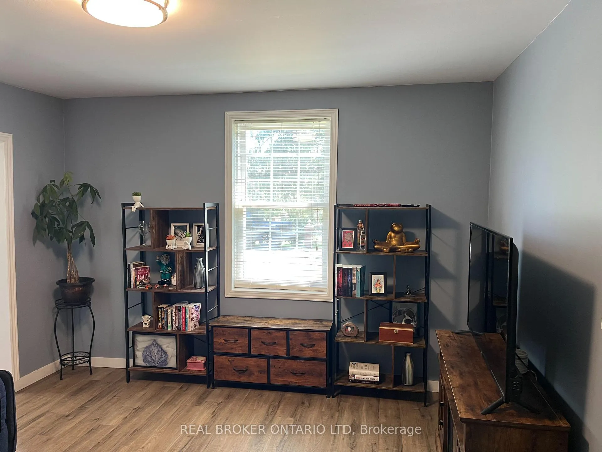 Photo 9 of 6214 Fansher Road, Dawn-Euphemia, Dawn Euphemia — HOMEH