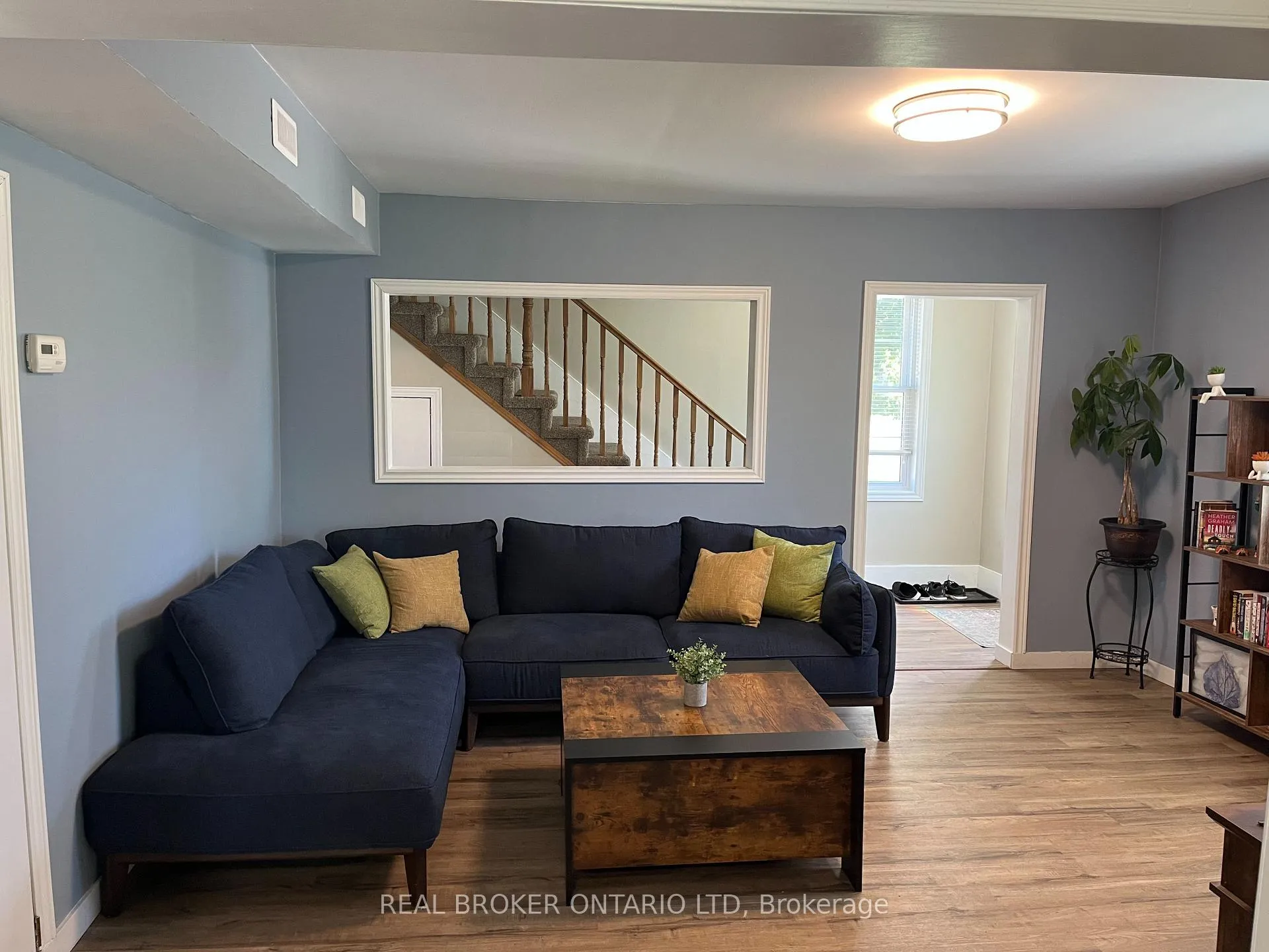 Photo 10 of 6214 Fansher Road, Dawn-Euphemia, Dawn Euphemia — HOMEH