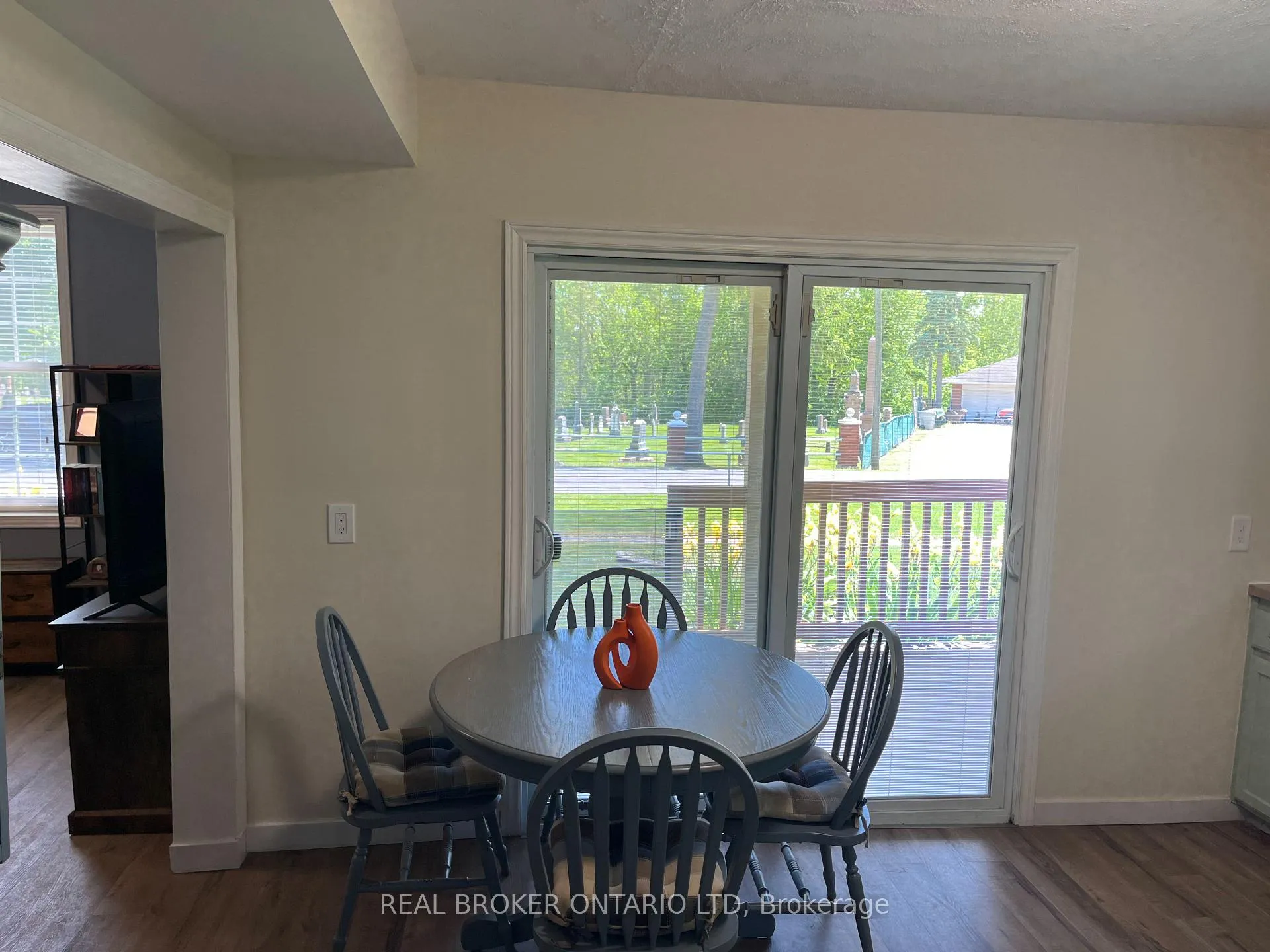 Photo 14 of 6214 Fansher Road, Dawn-Euphemia, Dawn Euphemia — HOMEH