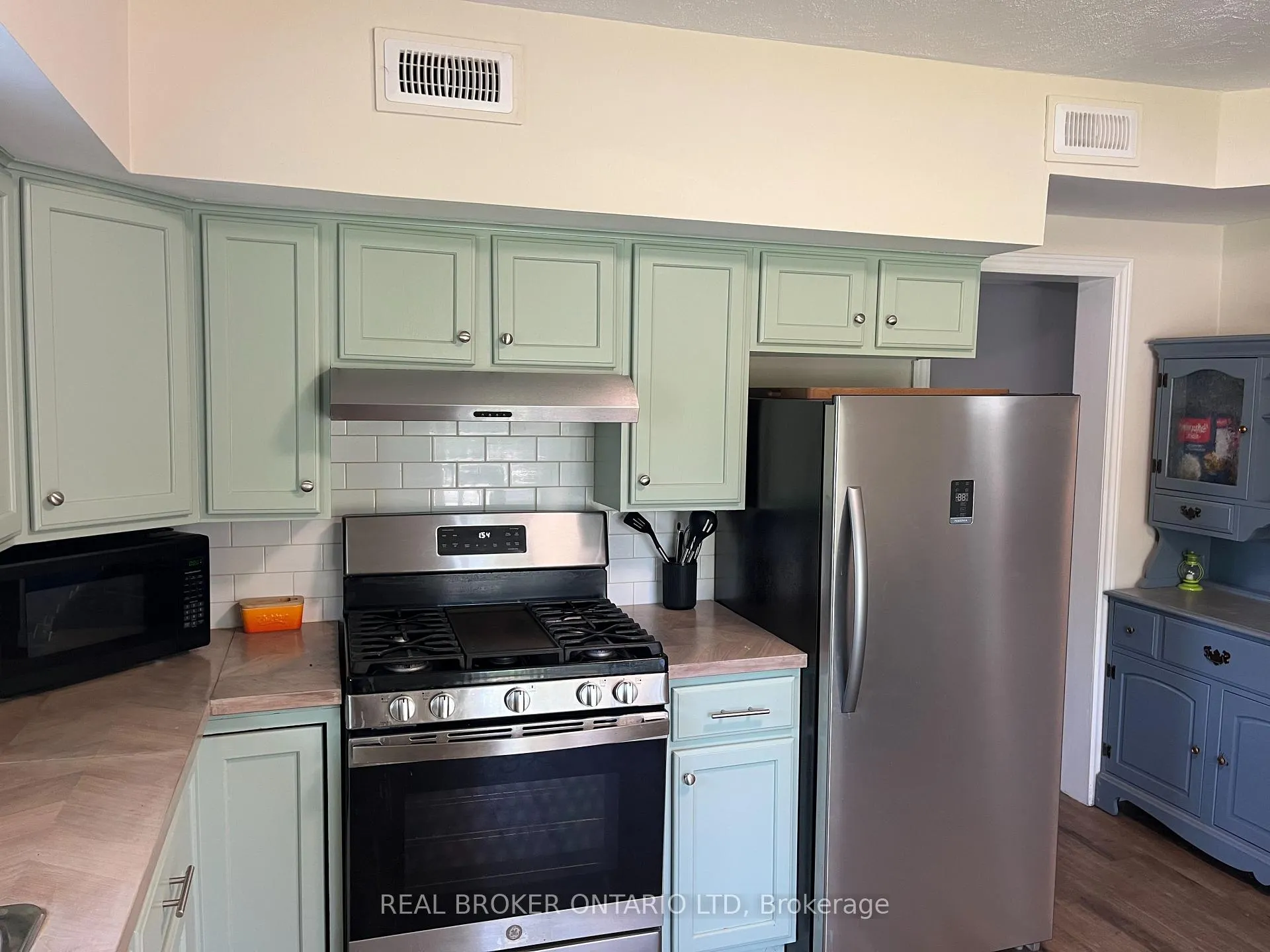 Photo 15 of 6214 Fansher Road, Dawn-Euphemia, Dawn Euphemia — HOMEH