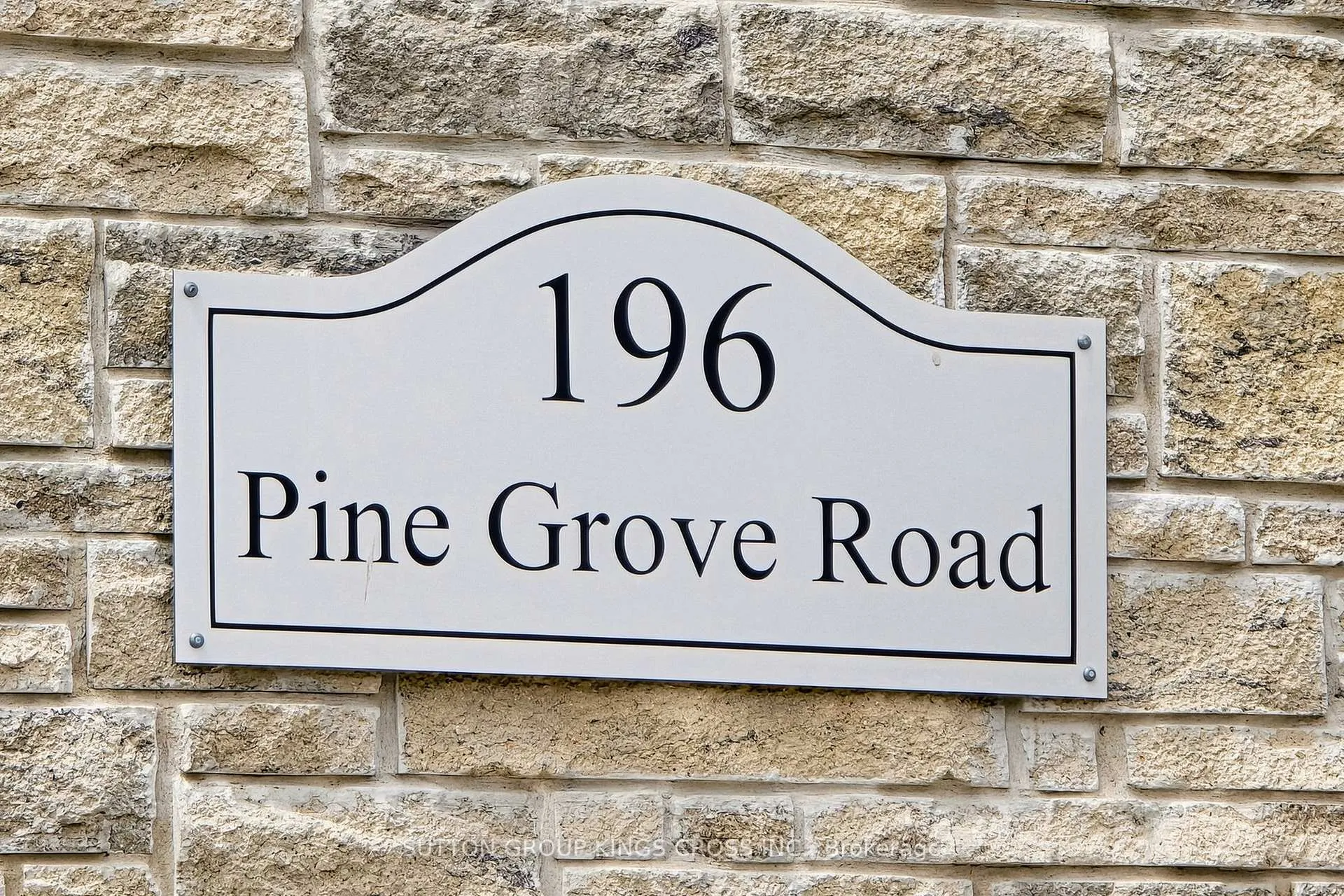 Photo 1 of Unit 9, 196 Pine Grove Road, Vaughan, Islington Woods — HOMEH