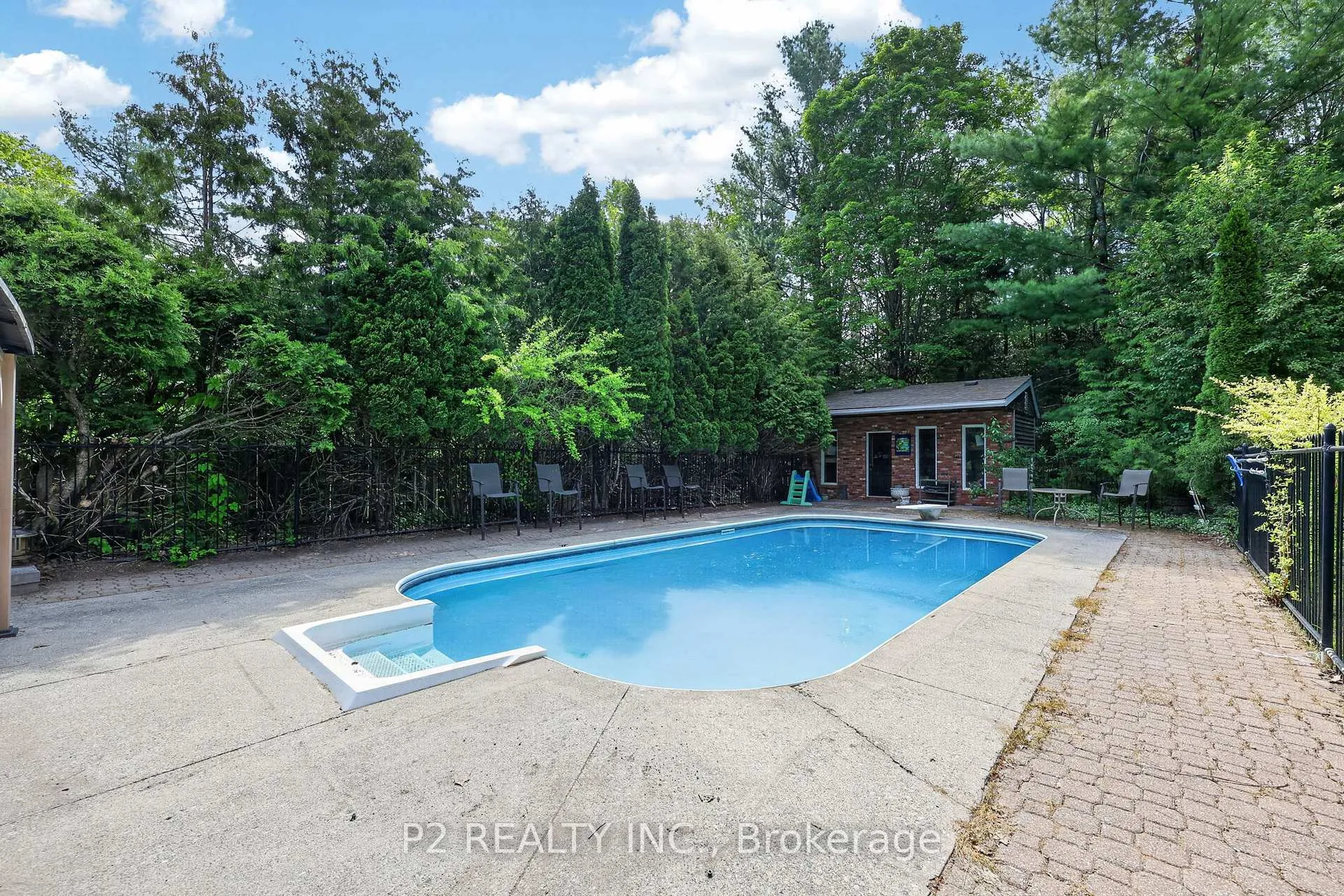 Photo 38 of 35 Jodies Lane, Springwater, Midhurst — HOMEH