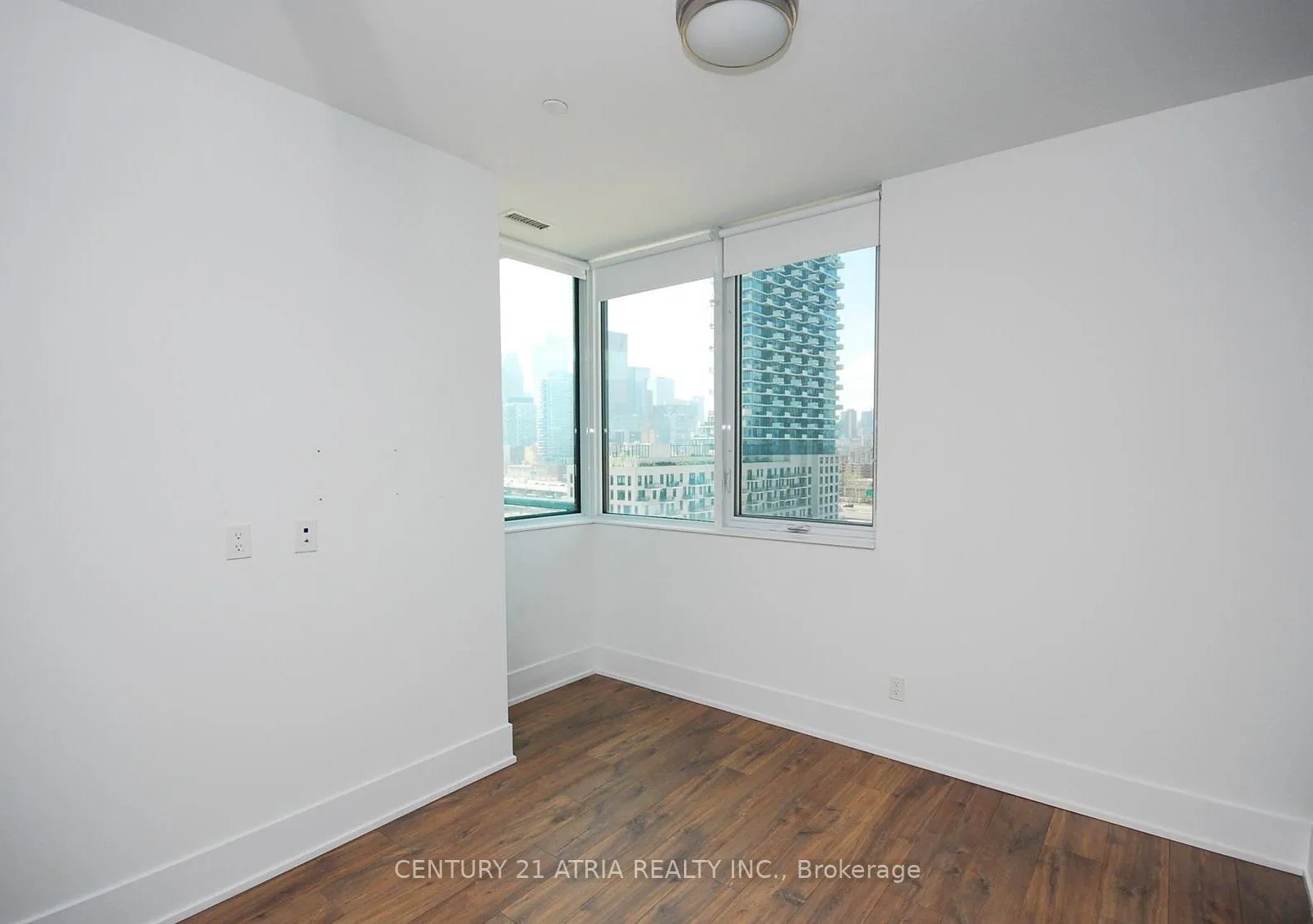 Photo 16 of Unit Gph24, 1 Edgewater Drive, Toronto, Waterfront Communities — HOMEH